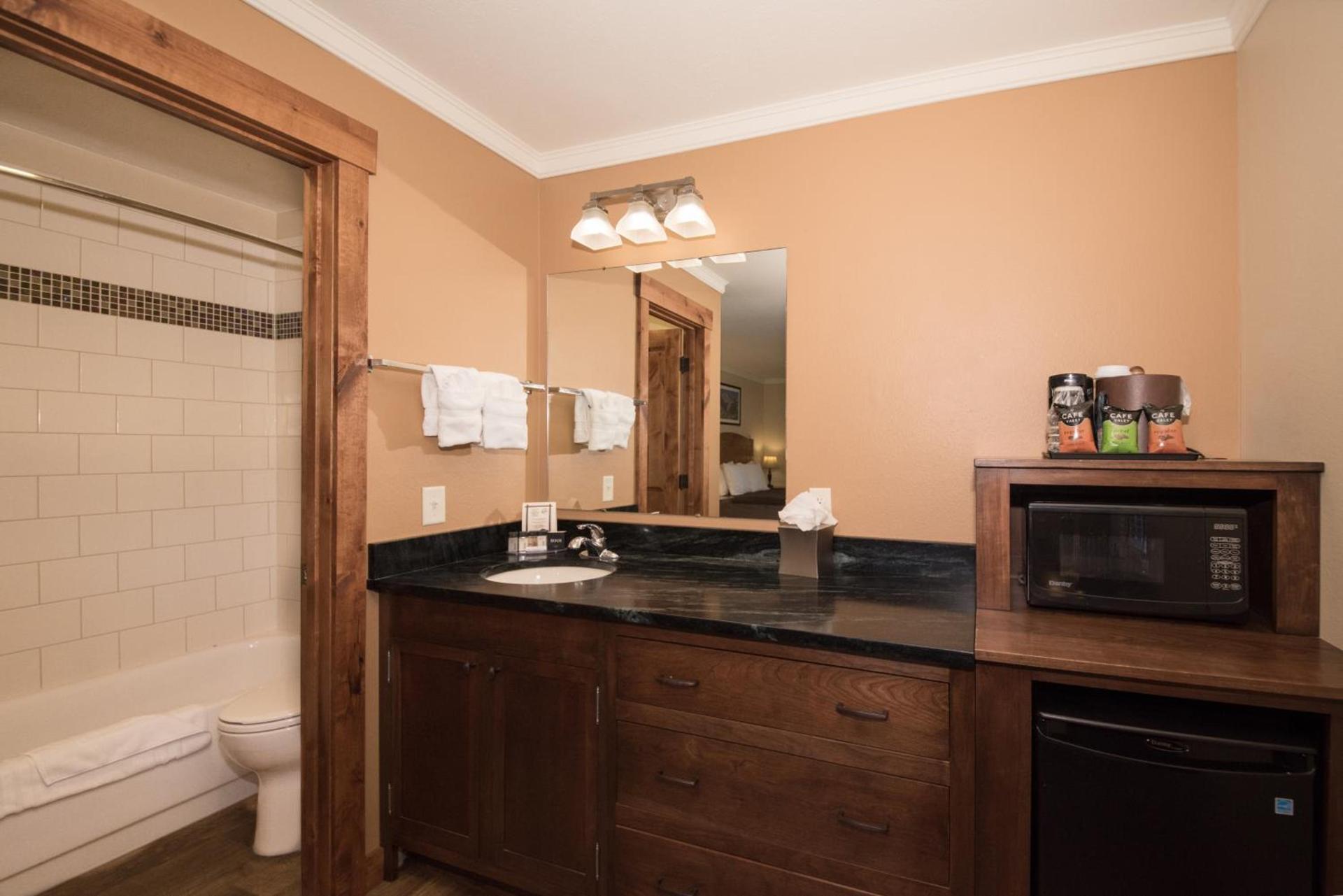 The Maxwell Inn photo 40