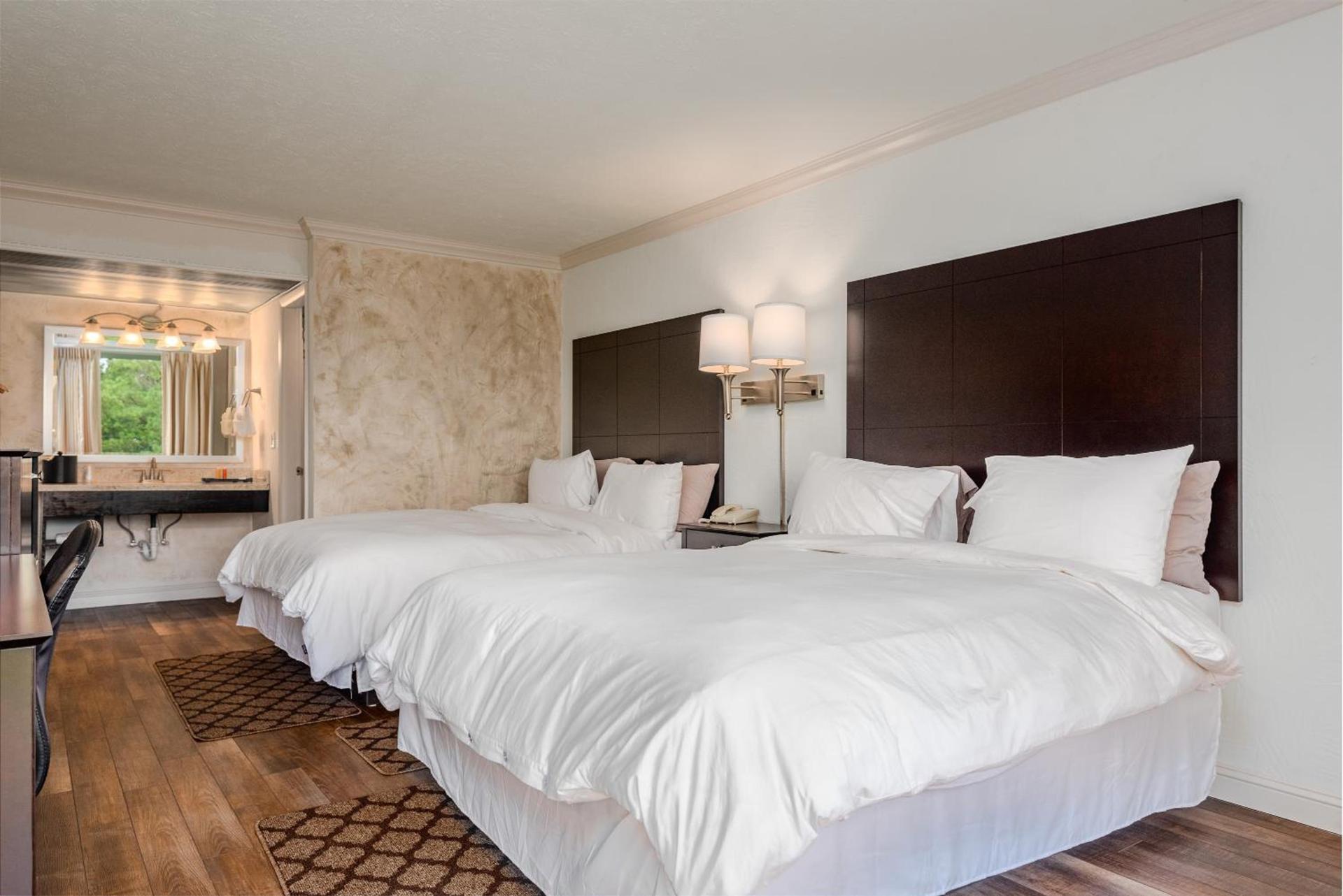 Fairway Inn photo 11