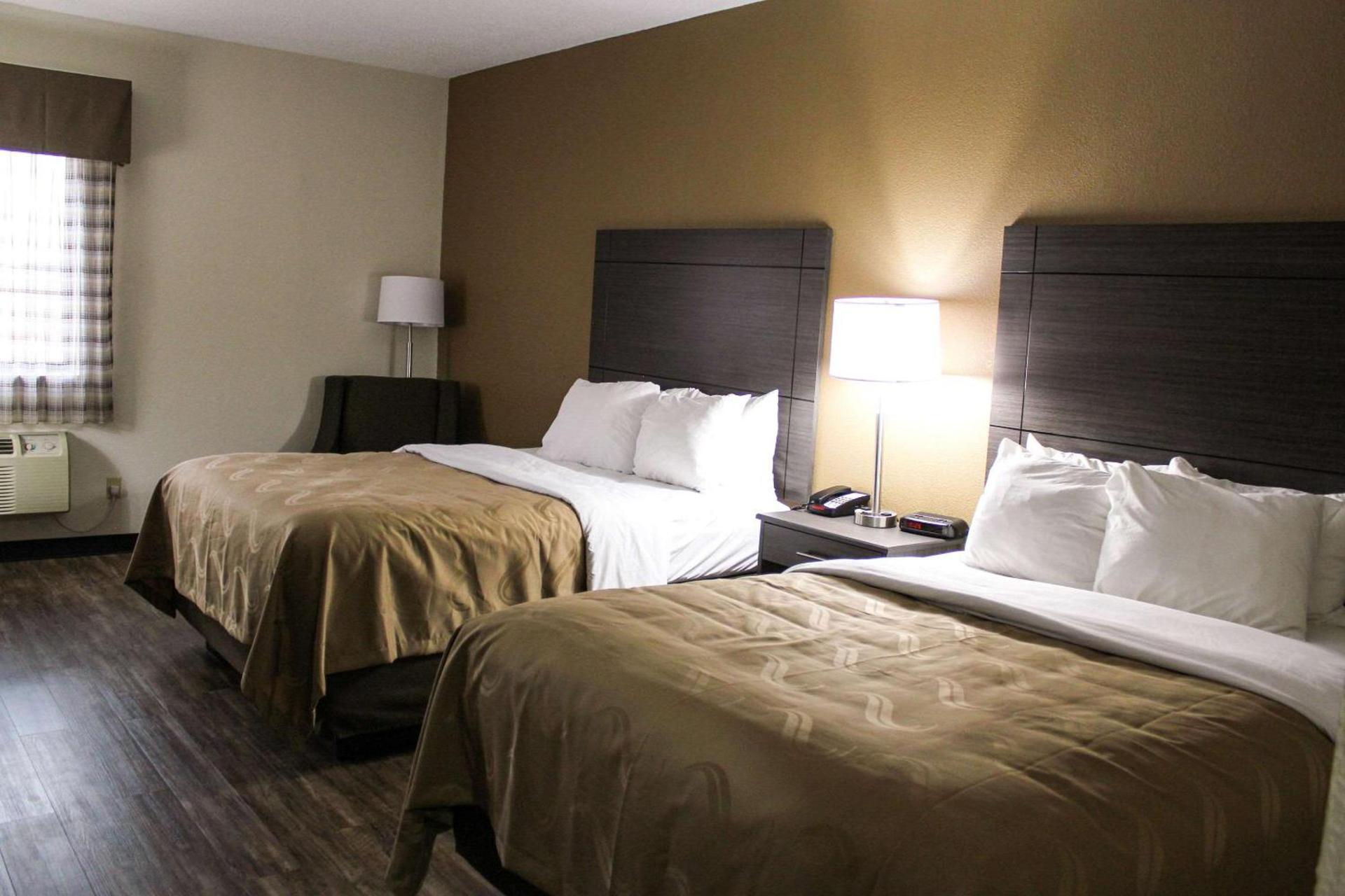 Quality Inn Clinton-Knoxville North photo 11