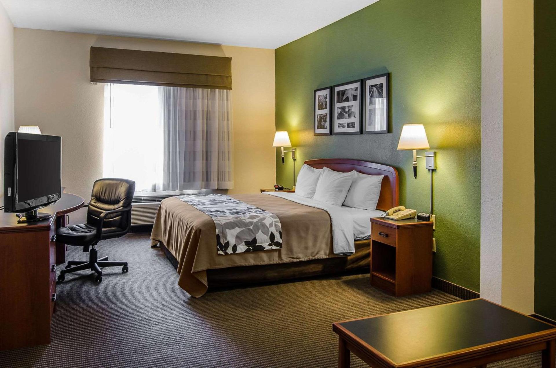 Sleep Inn & Suites Danville Hwy 58 photo 15