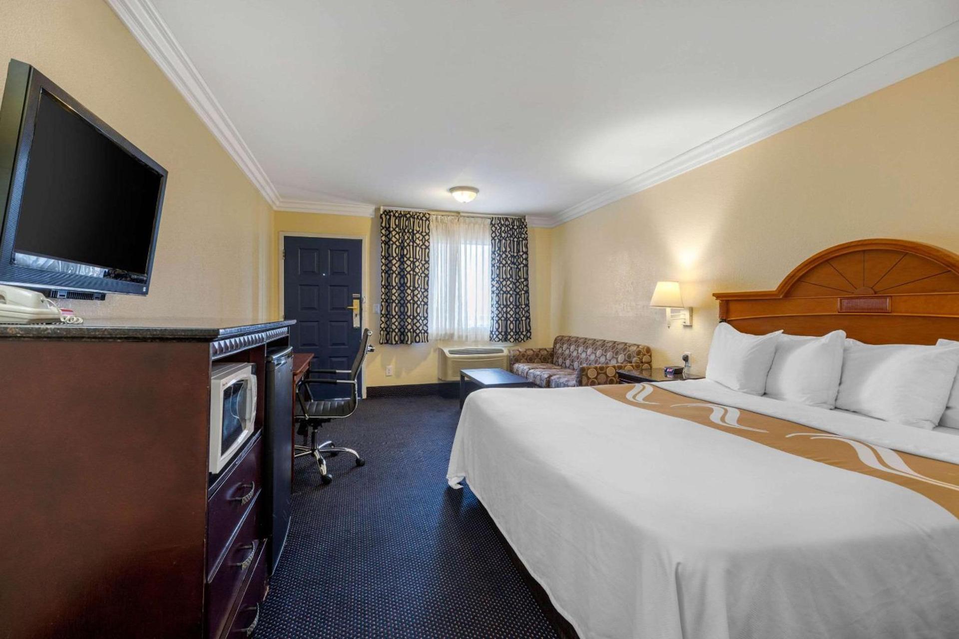 Quality Inn - Torrance Lomita photo 6