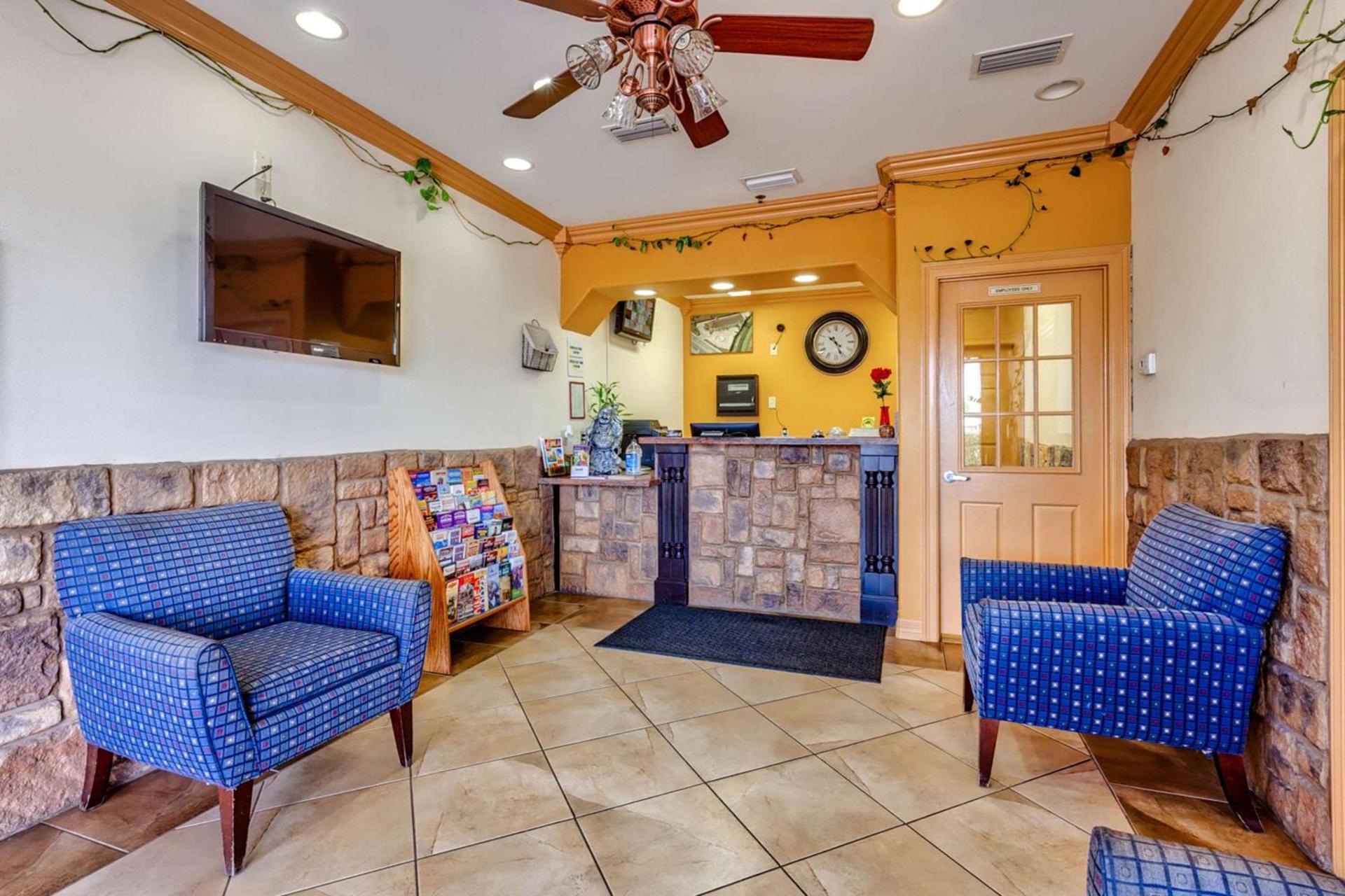 Quality Inn Brownsville photo 6