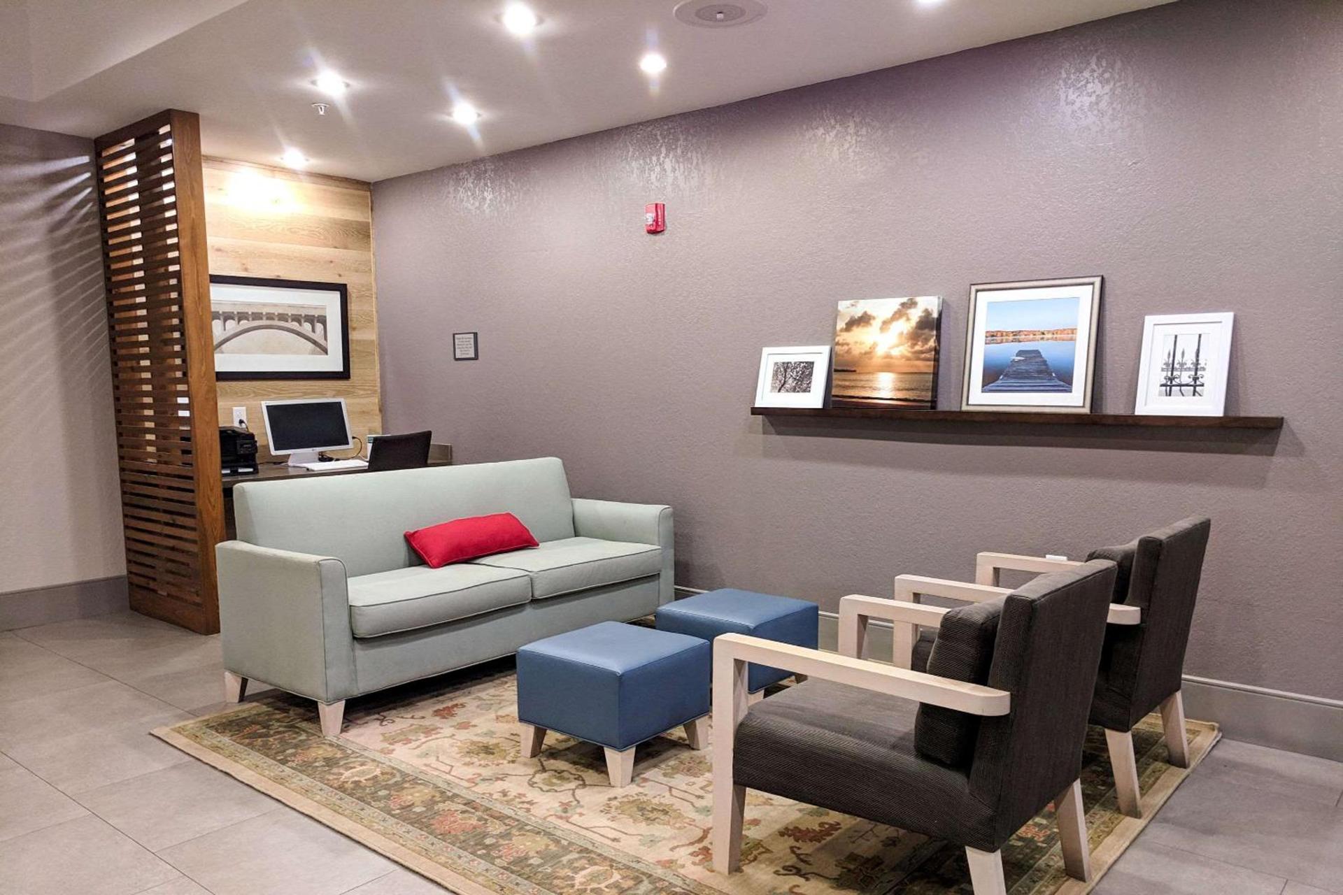 Comfort Inn & Suites Slidell - New Orleans Area photo 11