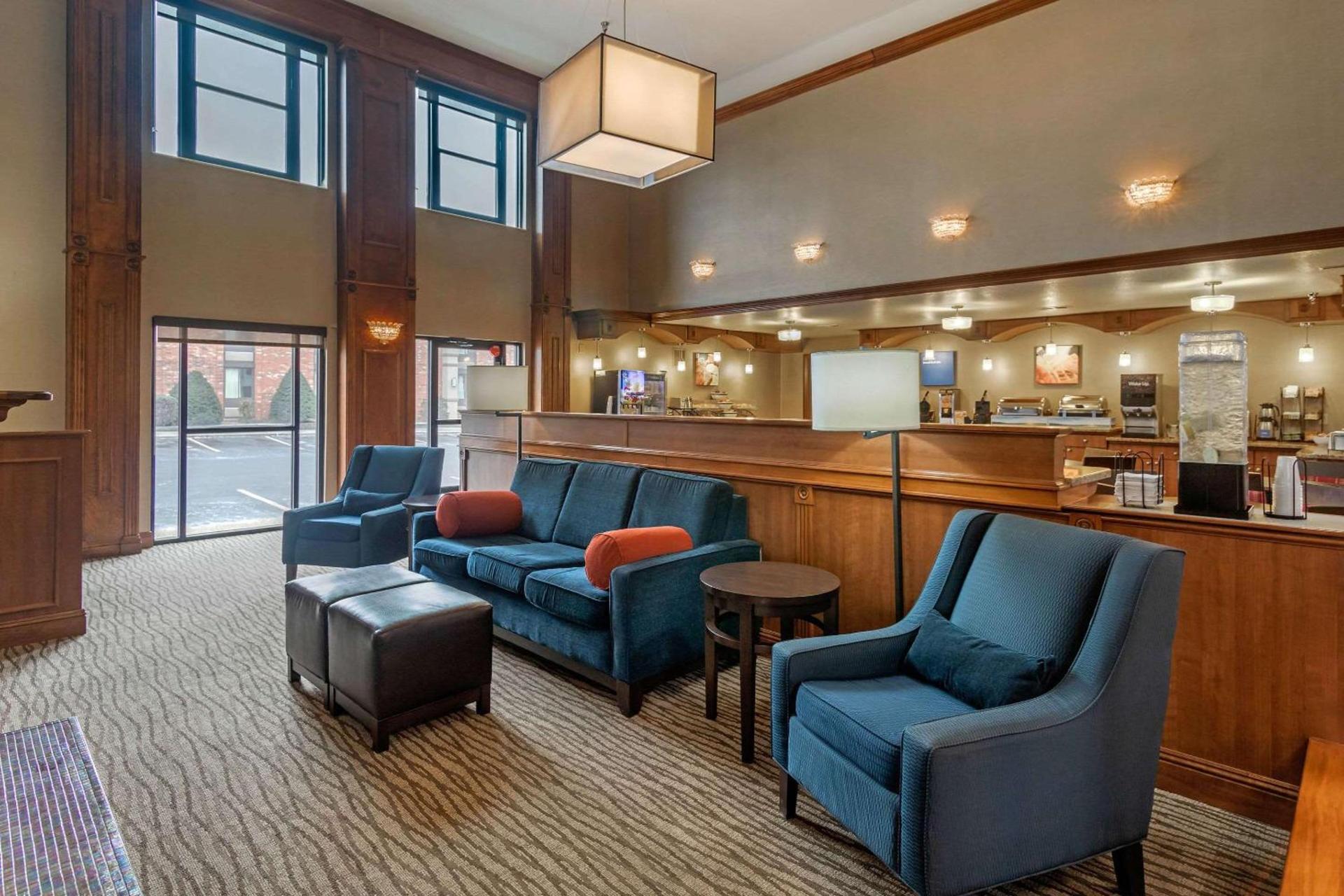 Comfort Inn & Suites Springfield I-44 photo 5