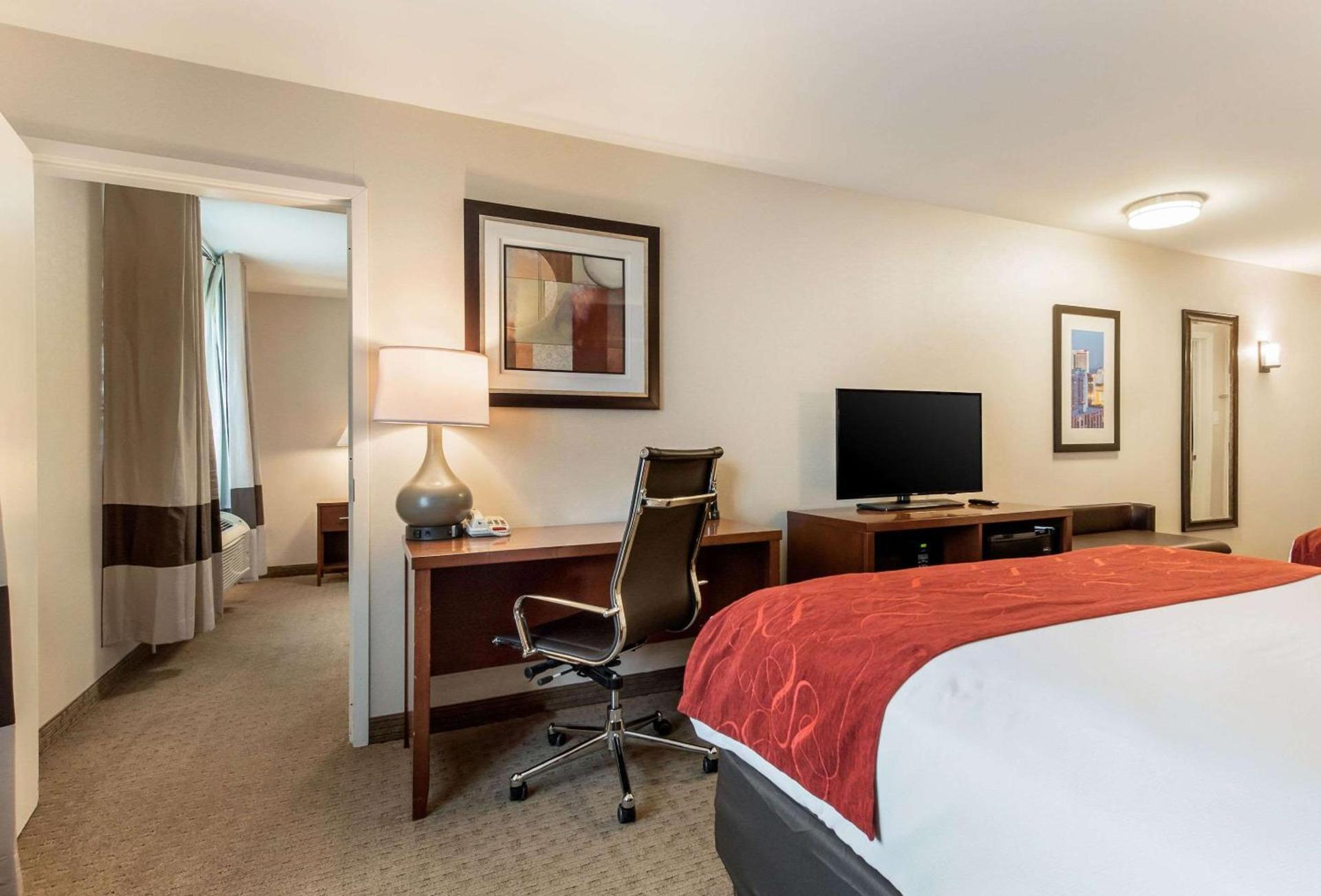 Comfort Suites Atlantic City North photo 14