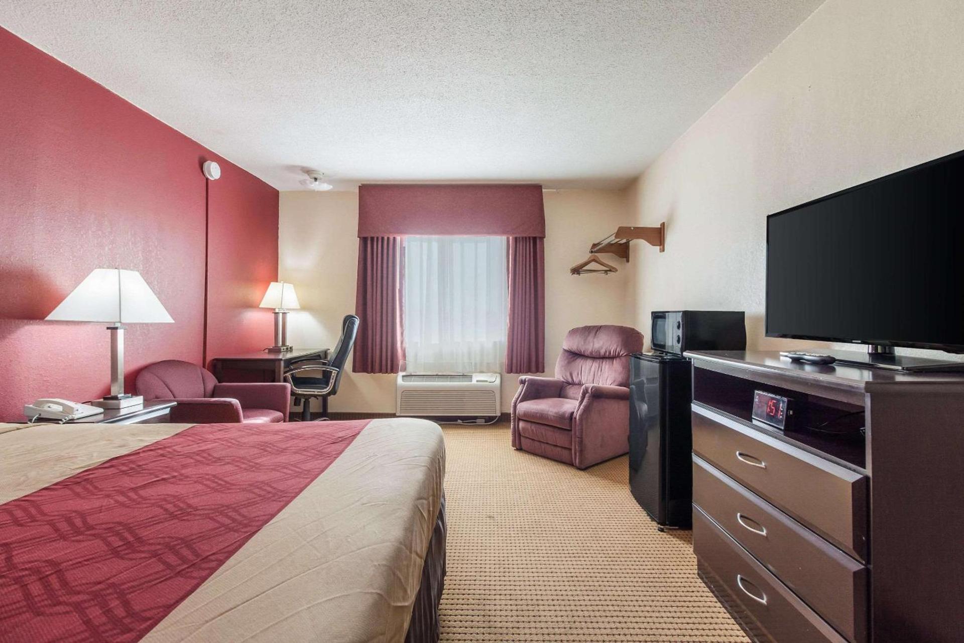 Econo Lodge Lexington photo 10