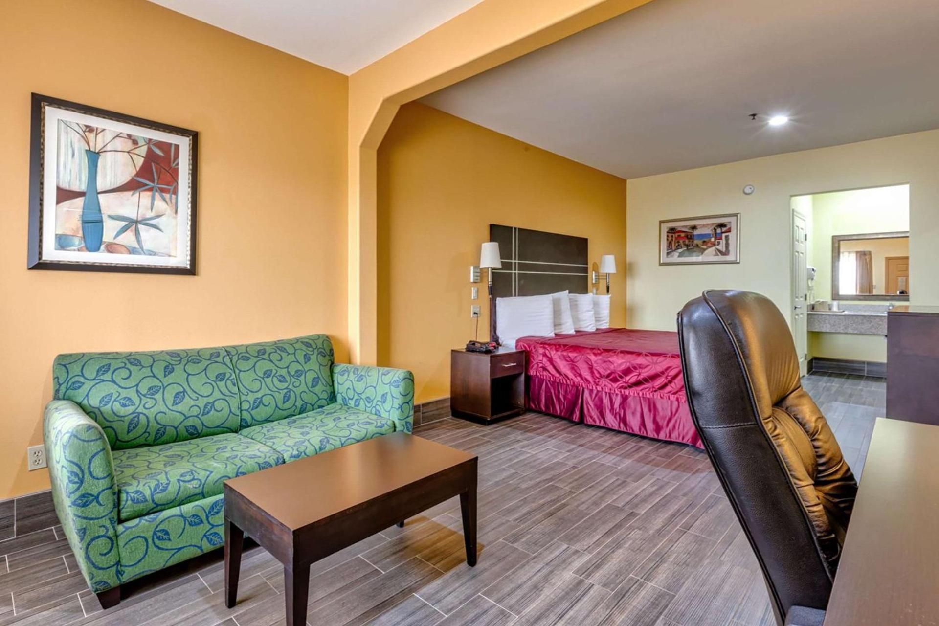 Quality Inn Brownsville photo 17