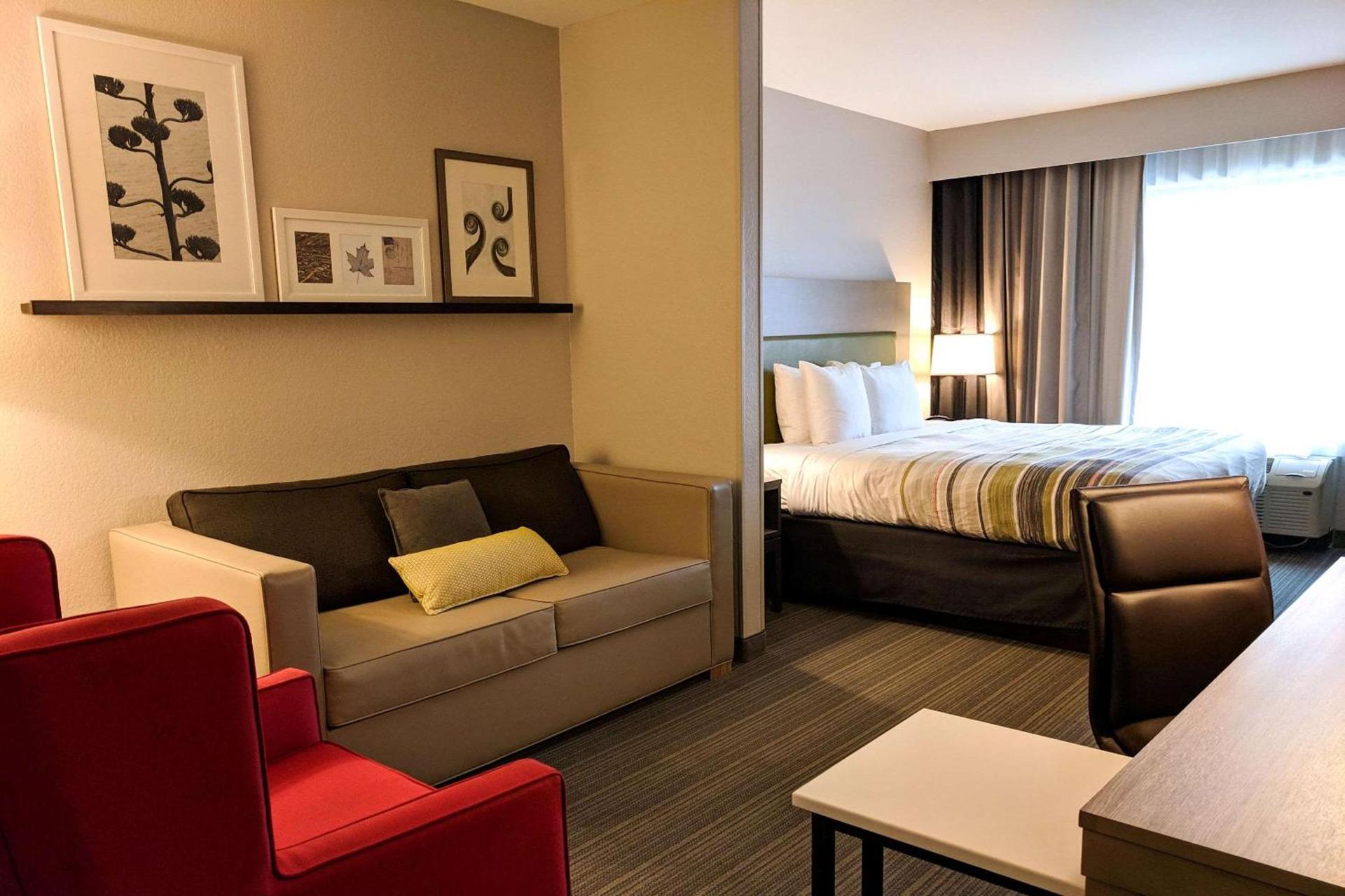 Comfort Inn & Suites Slidell - New Orleans Area photo 5