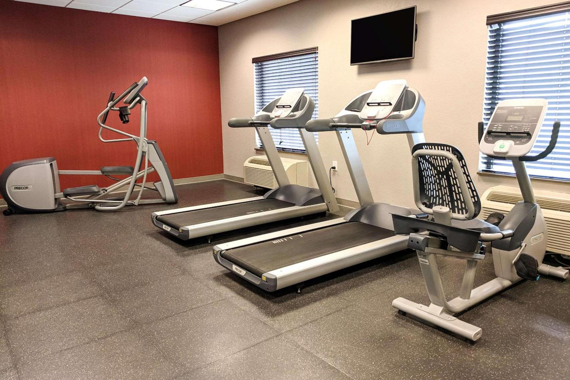 Comfort Inn & Suites Slidell - New Orleans Area photo 3