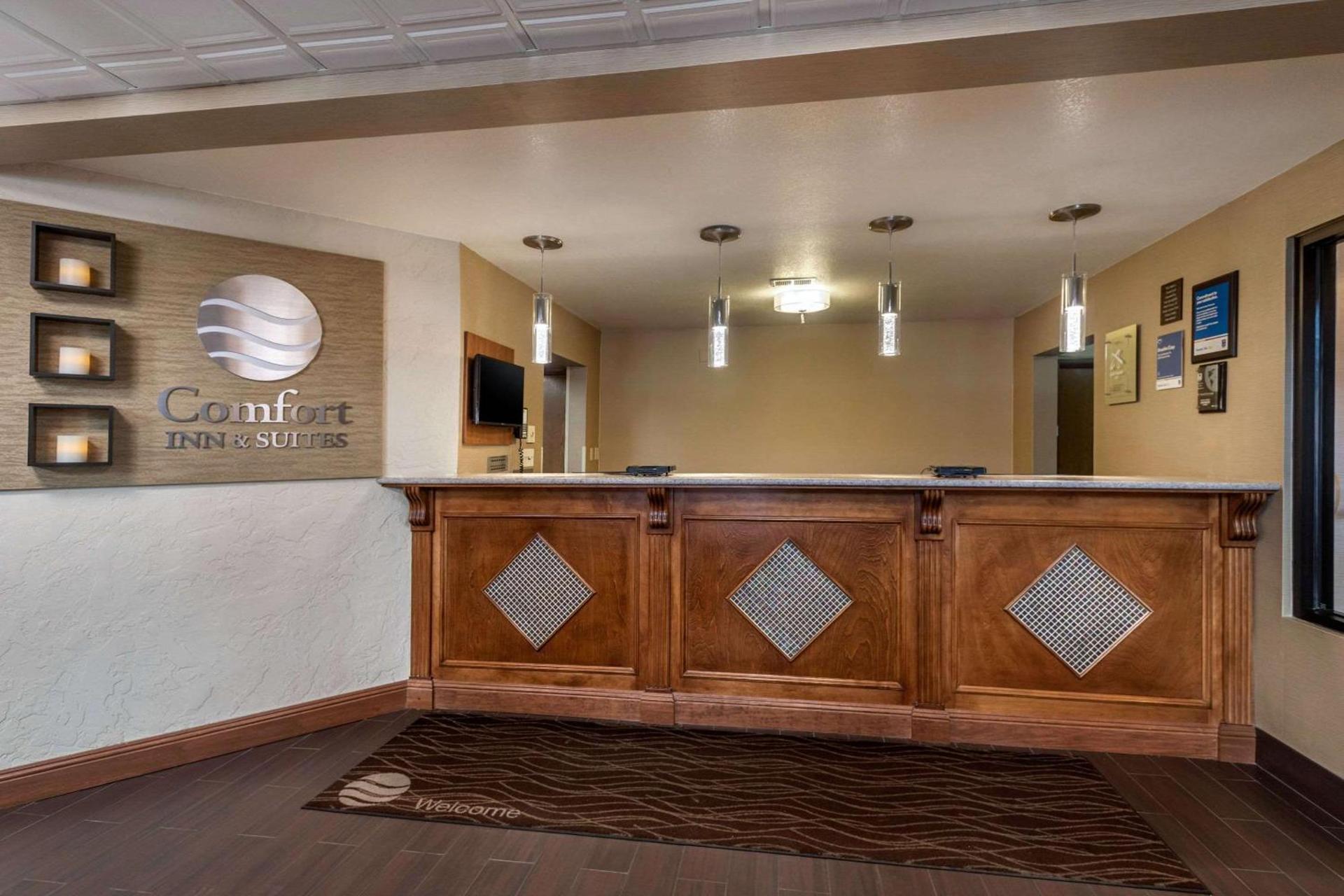 Comfort Inn & Suites Springfield I-44 photo 4