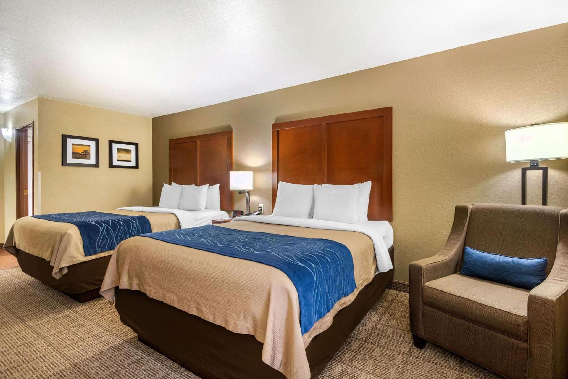 Comfort Inn & Suites Springfield I-44 photo 29