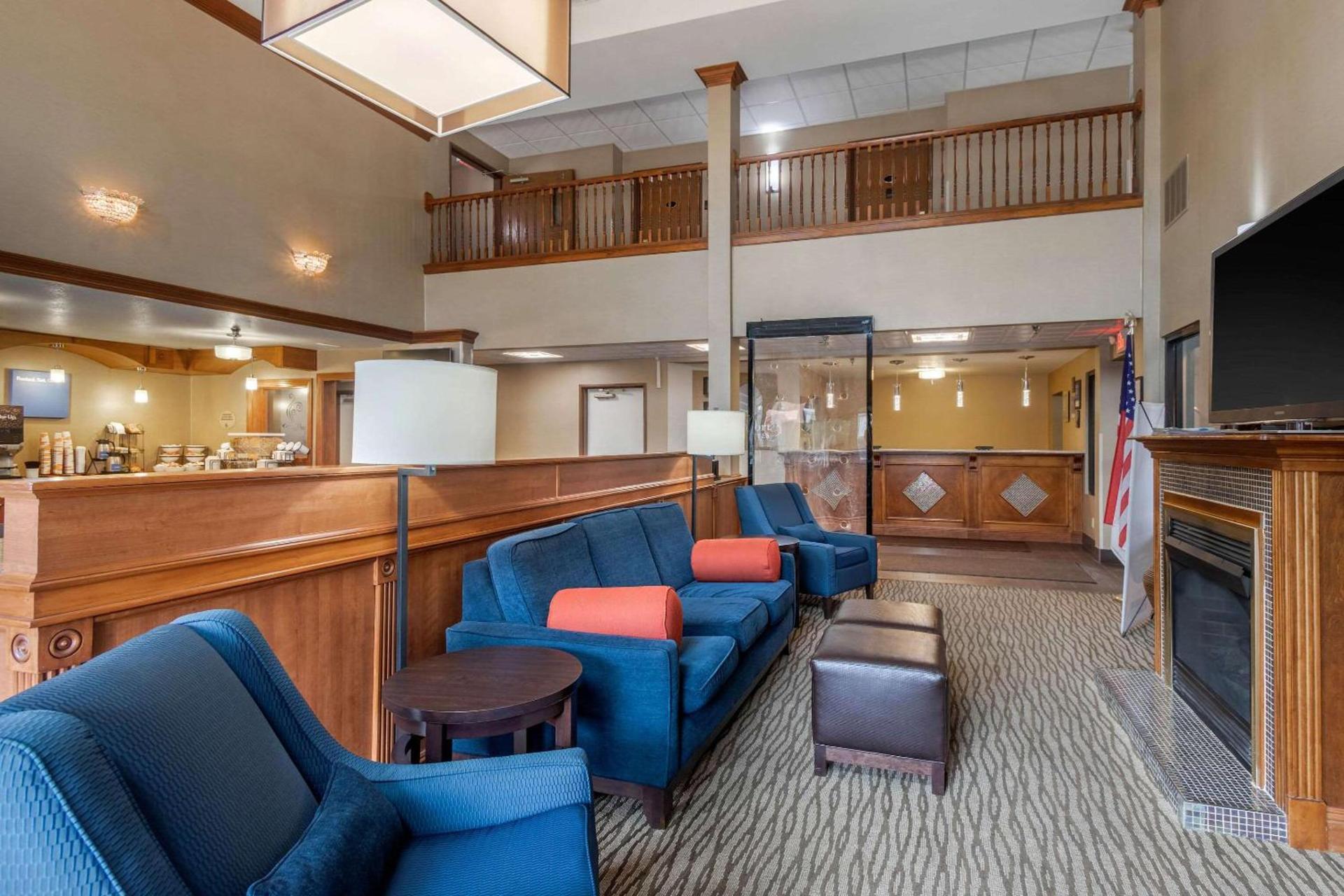 Comfort Inn & Suites Springfield I-44 photo 6