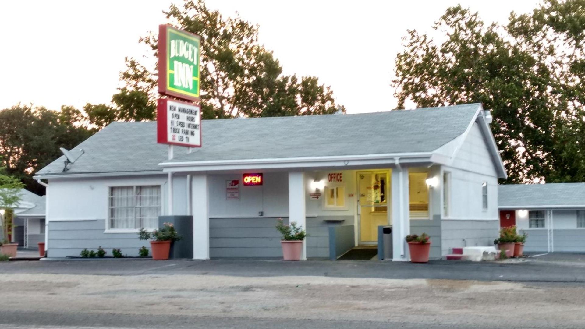 Budget Inn Hamilton photo 6