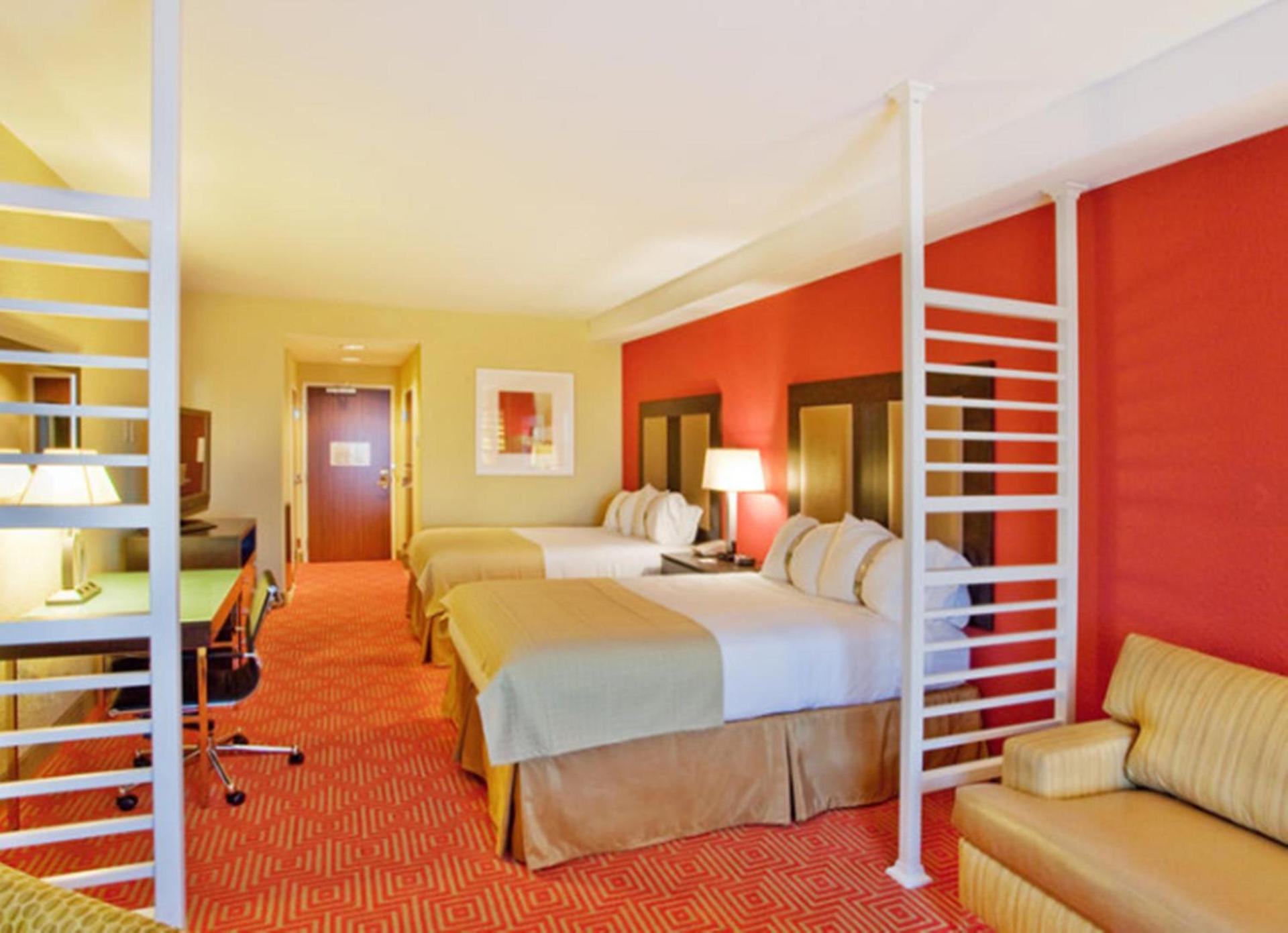 Hilton Garden Inn Dalton photo 41