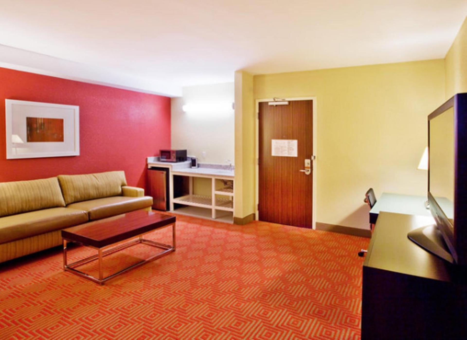Hilton Garden Inn Dalton photo 42