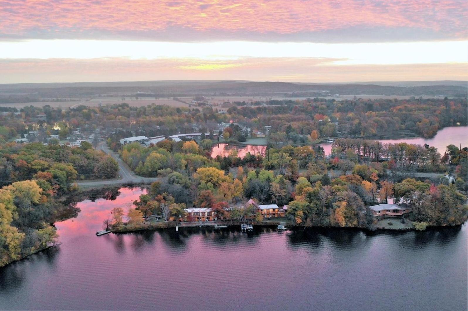 Curriers Lakeview Lodge photo 13