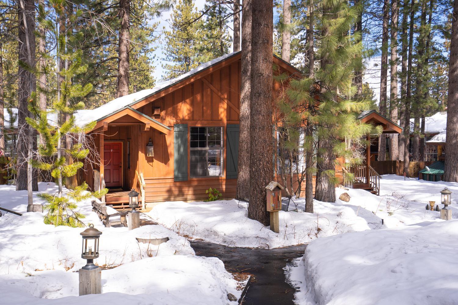 Black Bear Lodge photo 13
