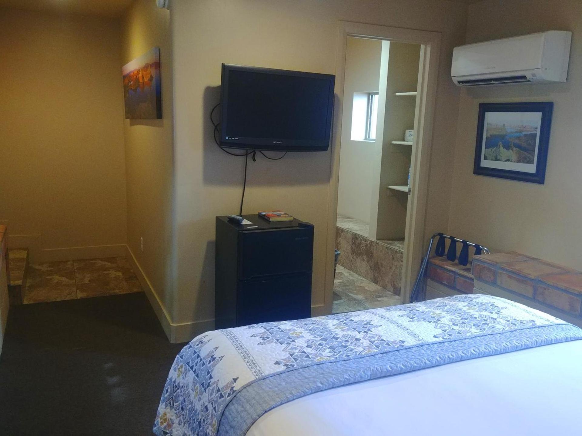 Lake Powell Motel & Apartments photo 4