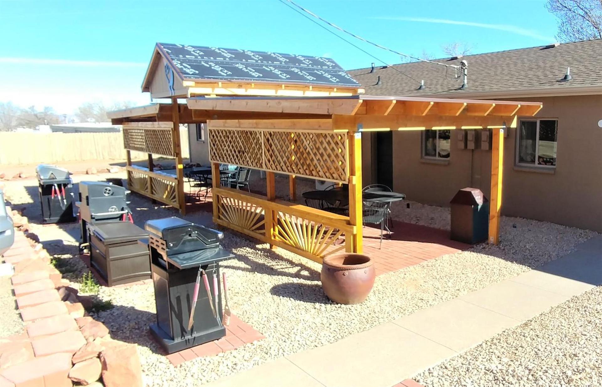 Lake Powell Motel & Apartments photo 3