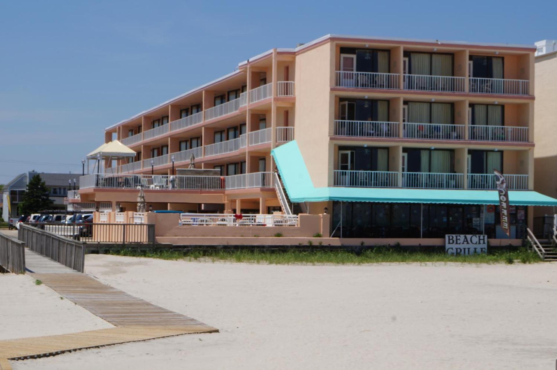 Beau Rivage Beach Resort photo 13