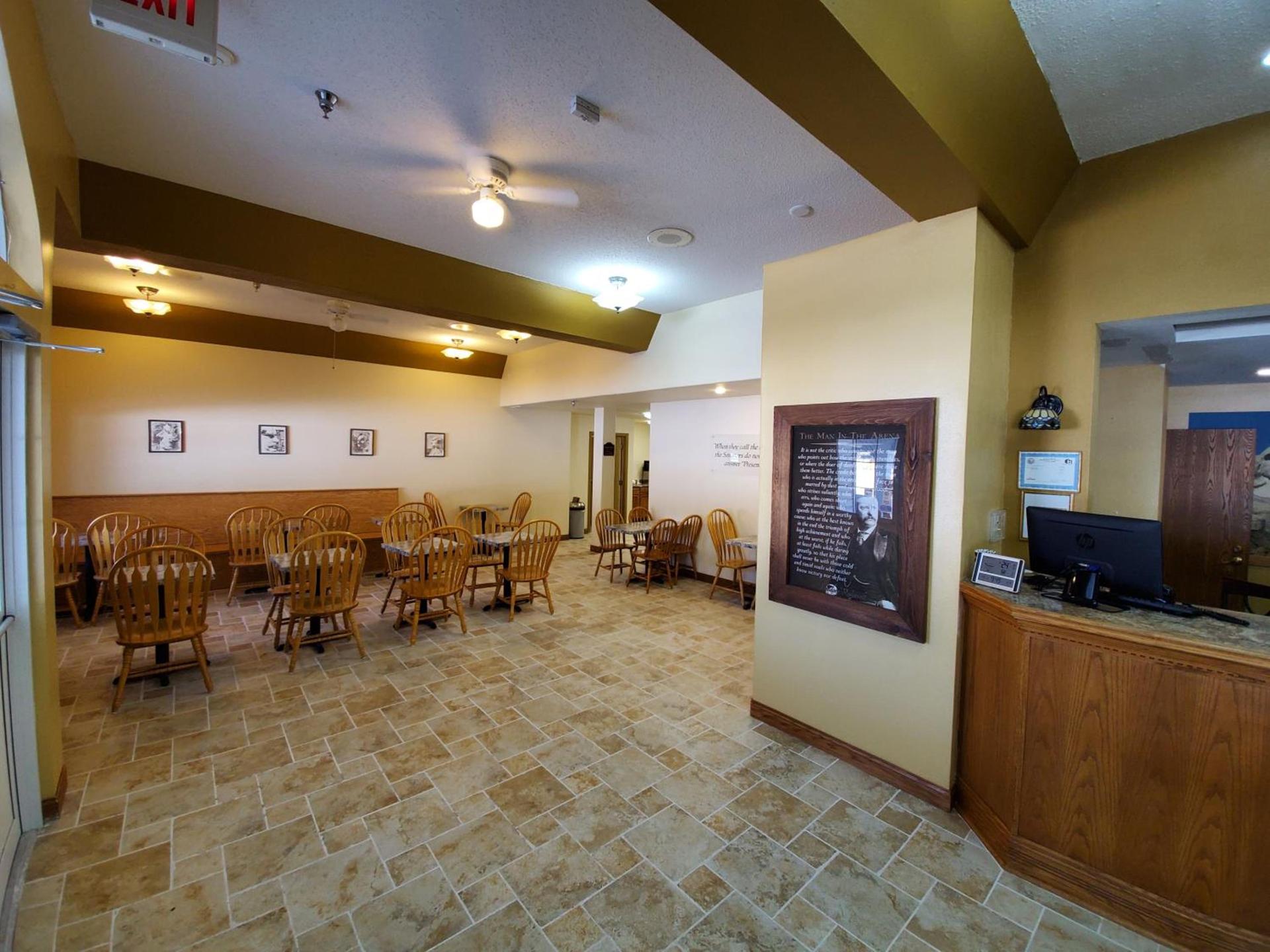 Roosevelt Inn Mount Rushmore photo 3