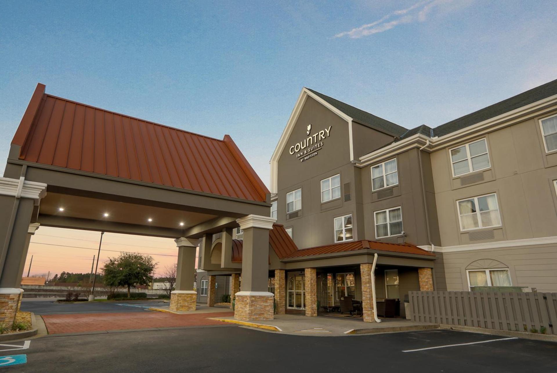 Country Inn & Suites by Radisson, Myrtle Beach, SC photo 14