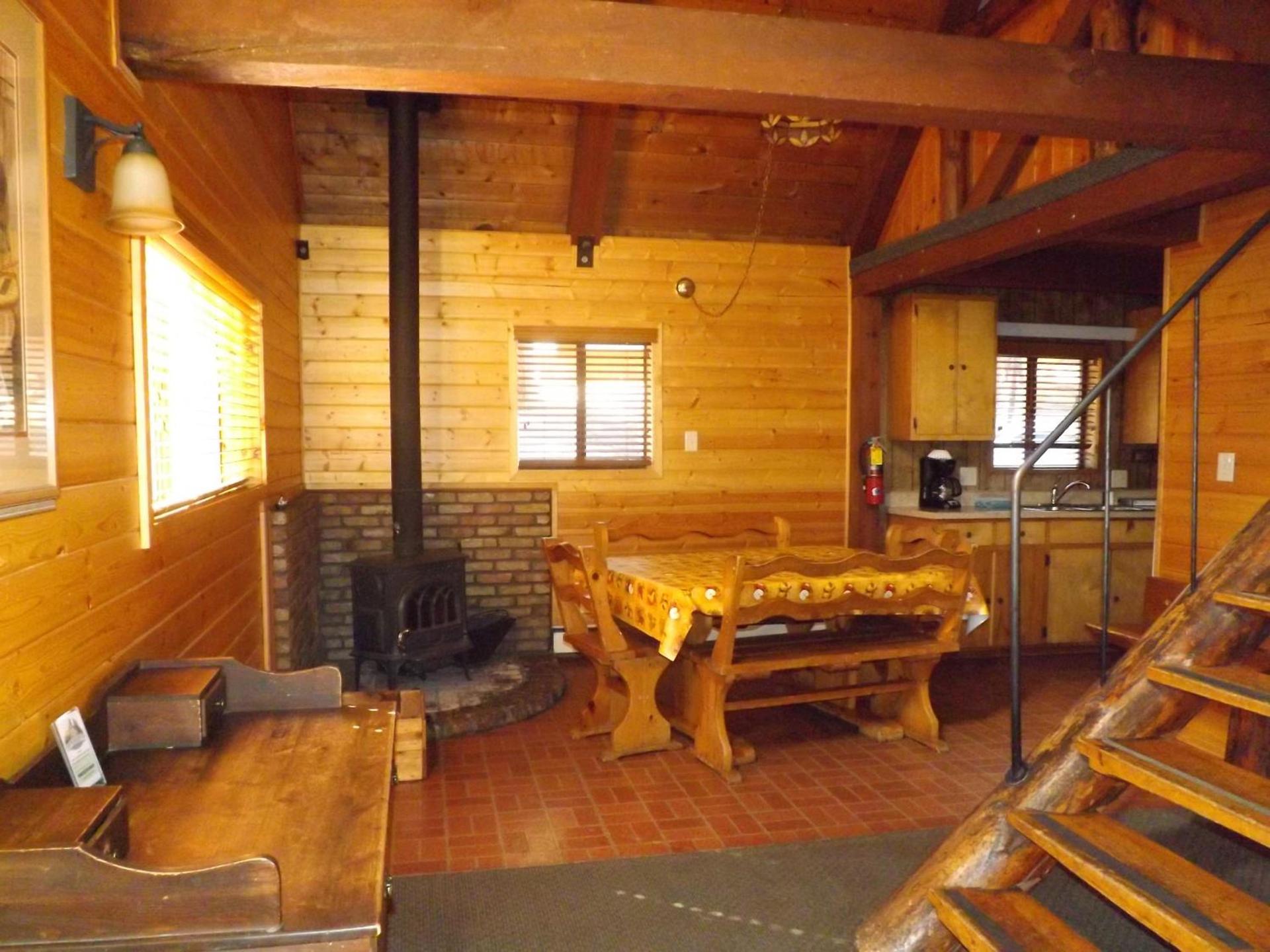 Arizona Mountain Inn & Cabins photo 72