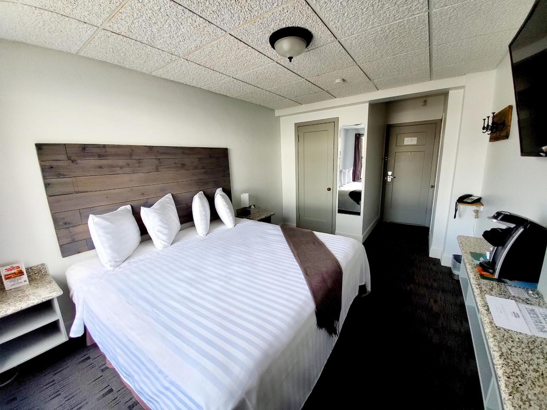 Hotel Nevada & Gambling Hall photo 10