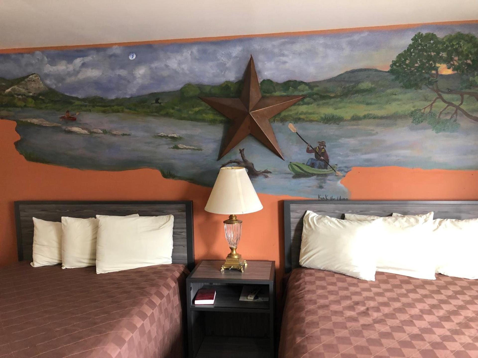 Americas Best Value Inn - Legend's Inn photo 35