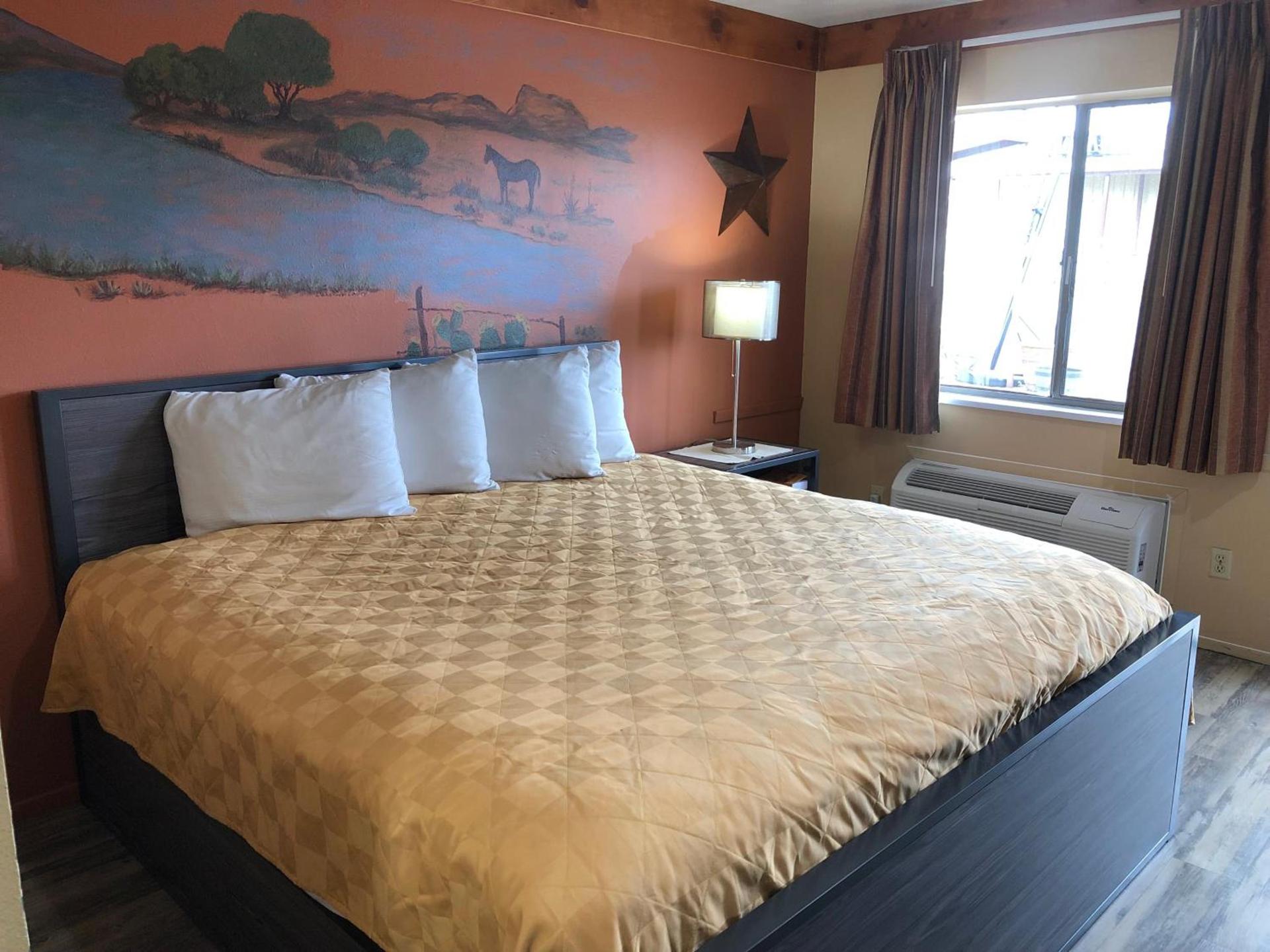 Americas Best Value Inn - Legend's Inn photo 47