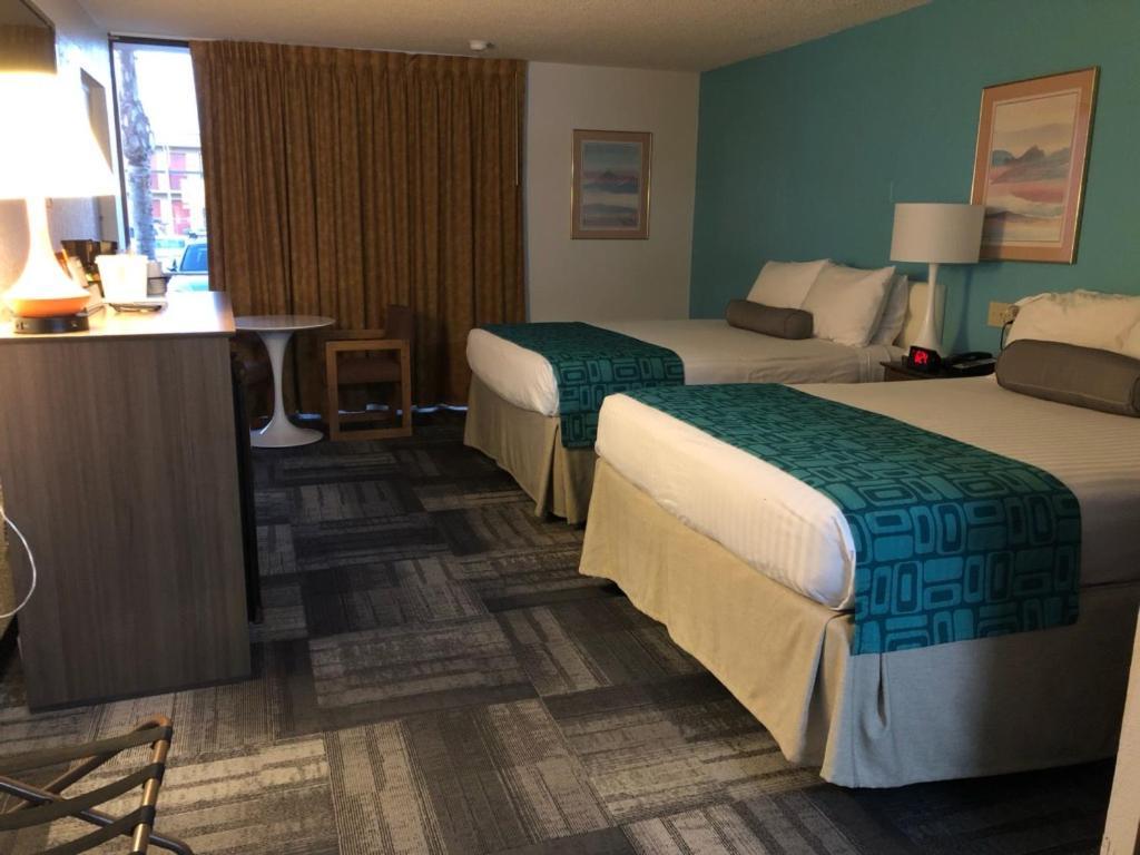 Howard Johnson by Wyndham Winter Haven FL photo 16