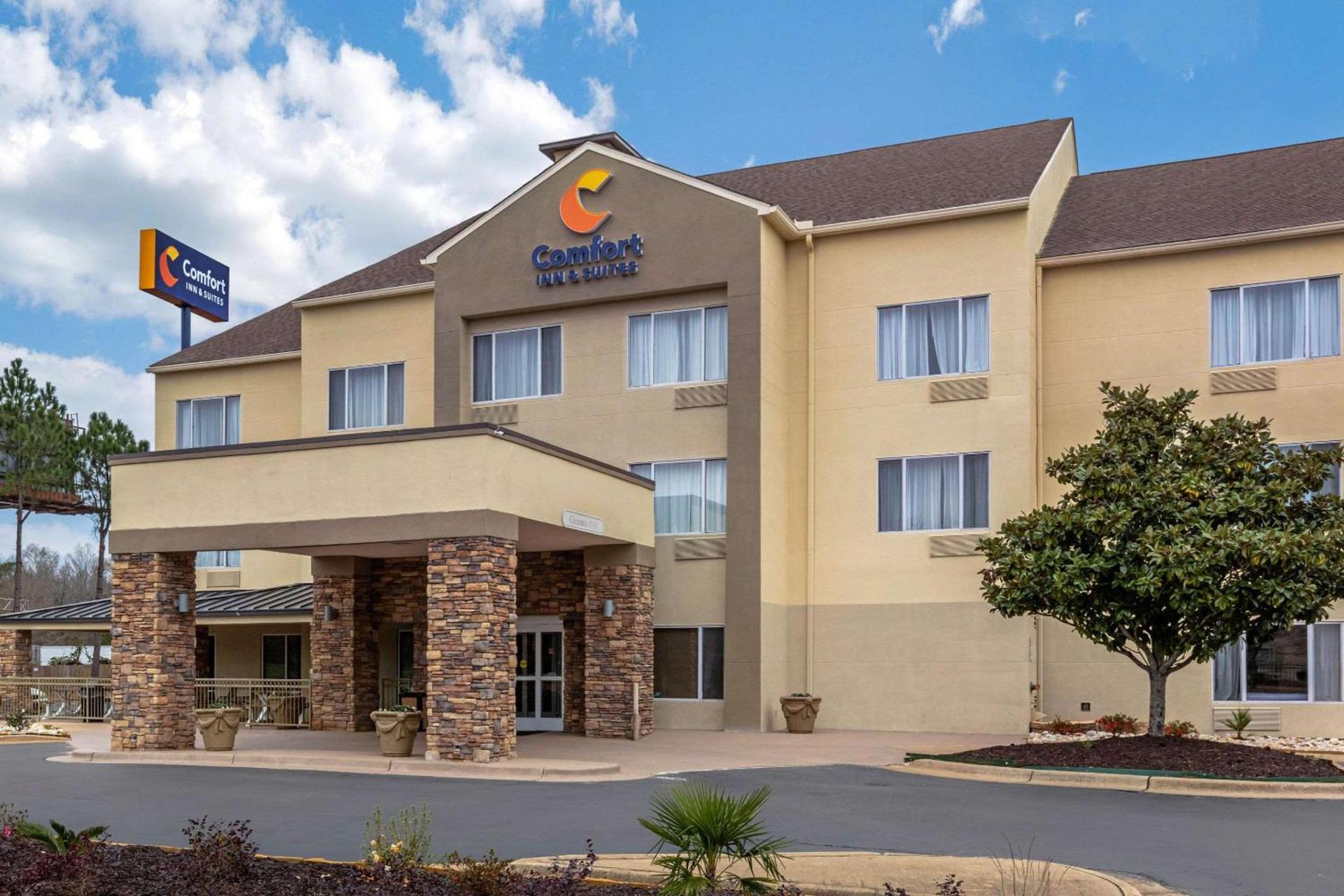 Comfort Inn & Suites Montgomery East Carmichael Rd — hotel in Montgomery