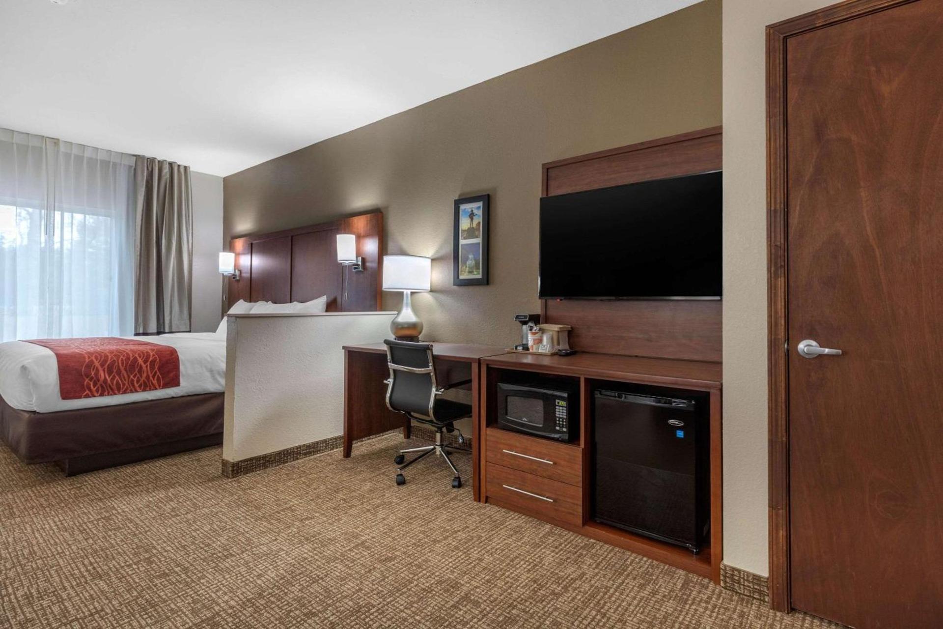 Comfort Inn & Suites Montgomery East Carmichael Rd photo 17