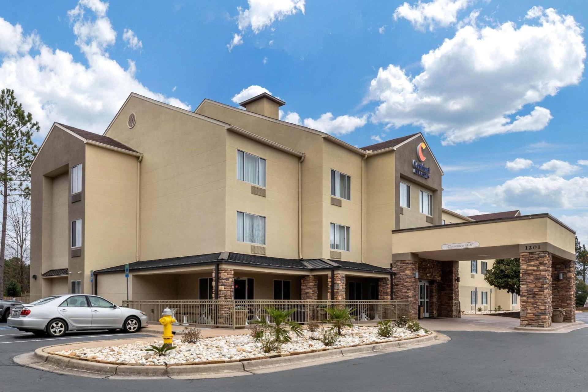 Comfort Inn & Suites Montgomery East Carmichael Rd photo 2