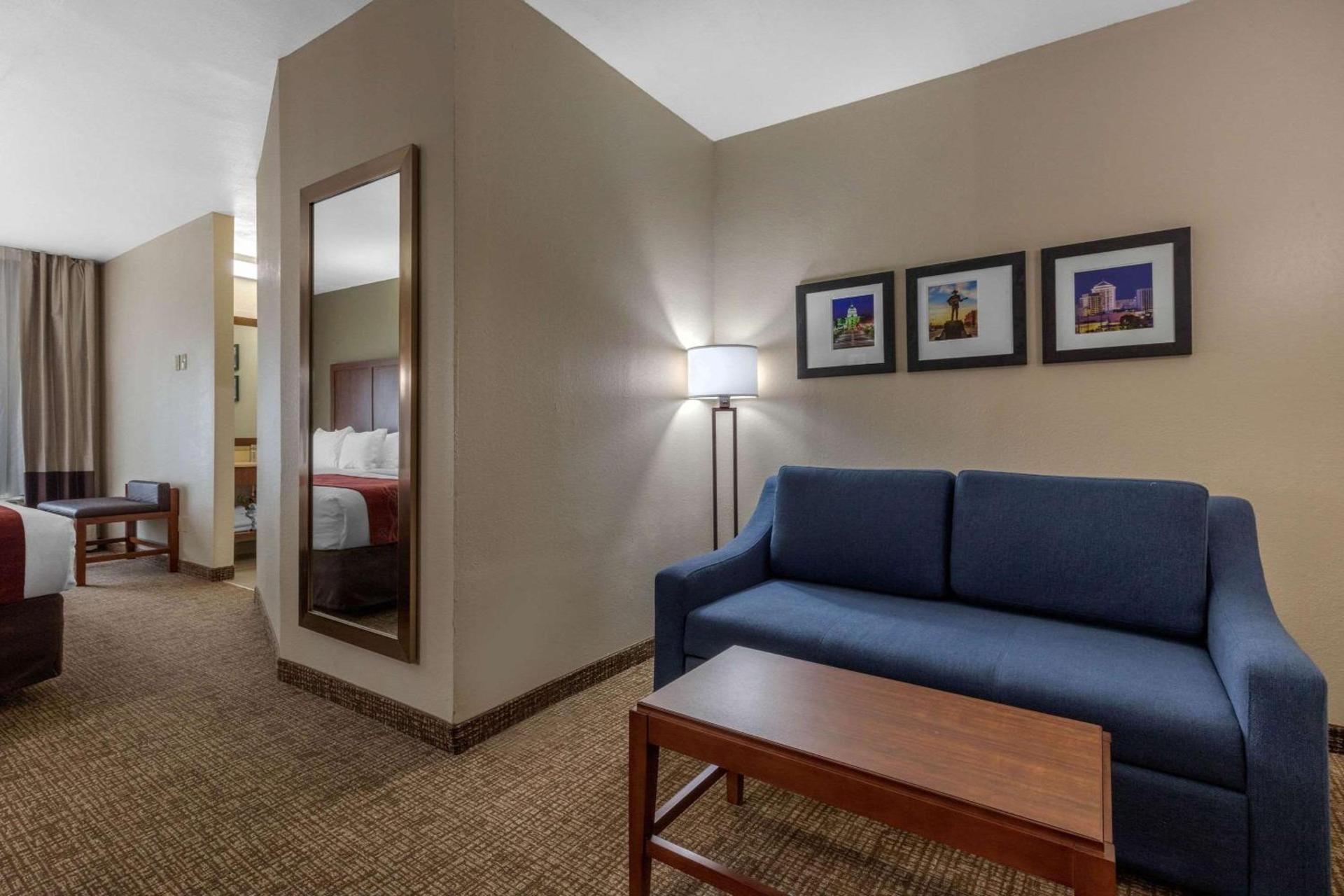 Comfort Inn & Suites Montgomery East Carmichael Rd photo 25