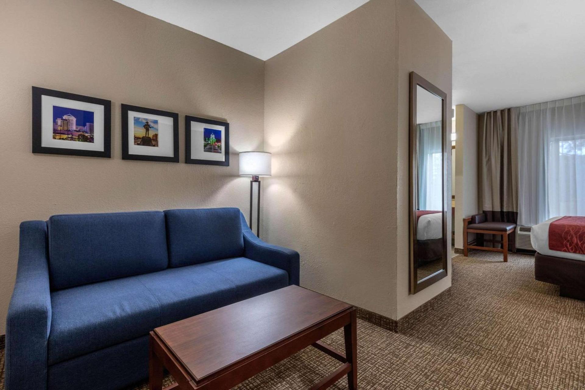 Comfort Inn & Suites Montgomery East Carmichael Rd photo 16