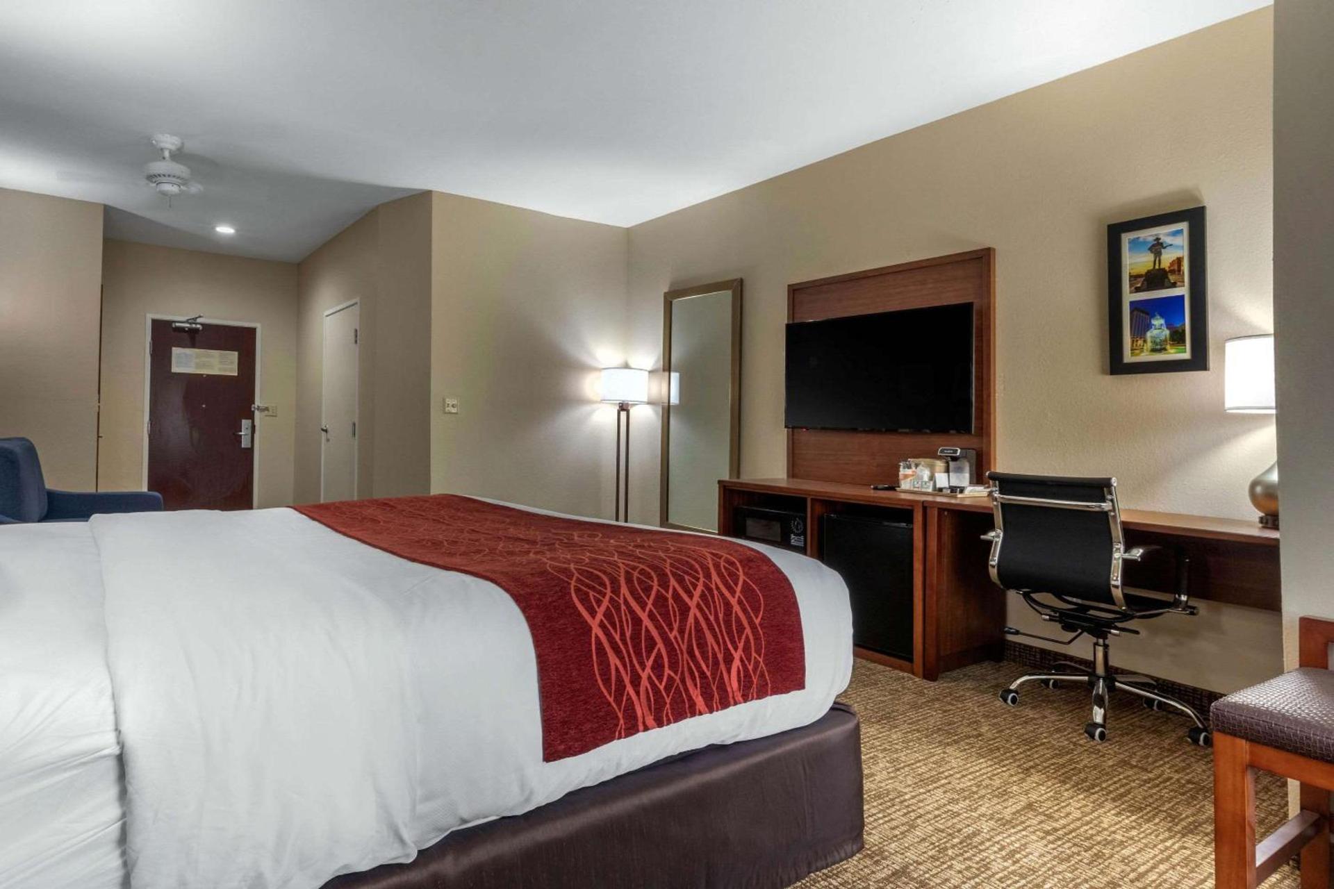 Comfort Inn & Suites Montgomery East Carmichael Rd photo 10