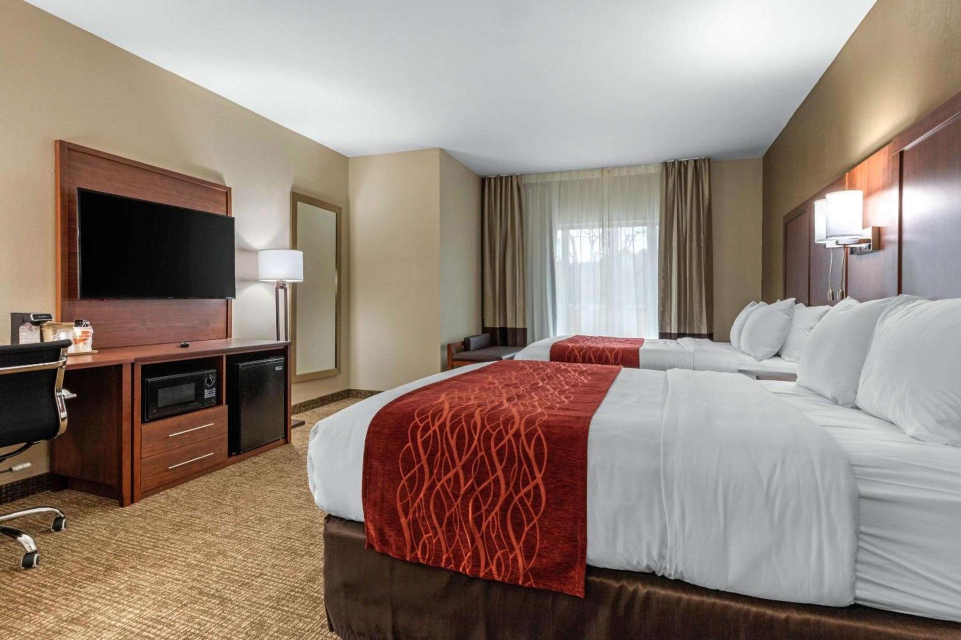 Comfort Inn & Suites Montgomery East Carmichael Rd photo 20