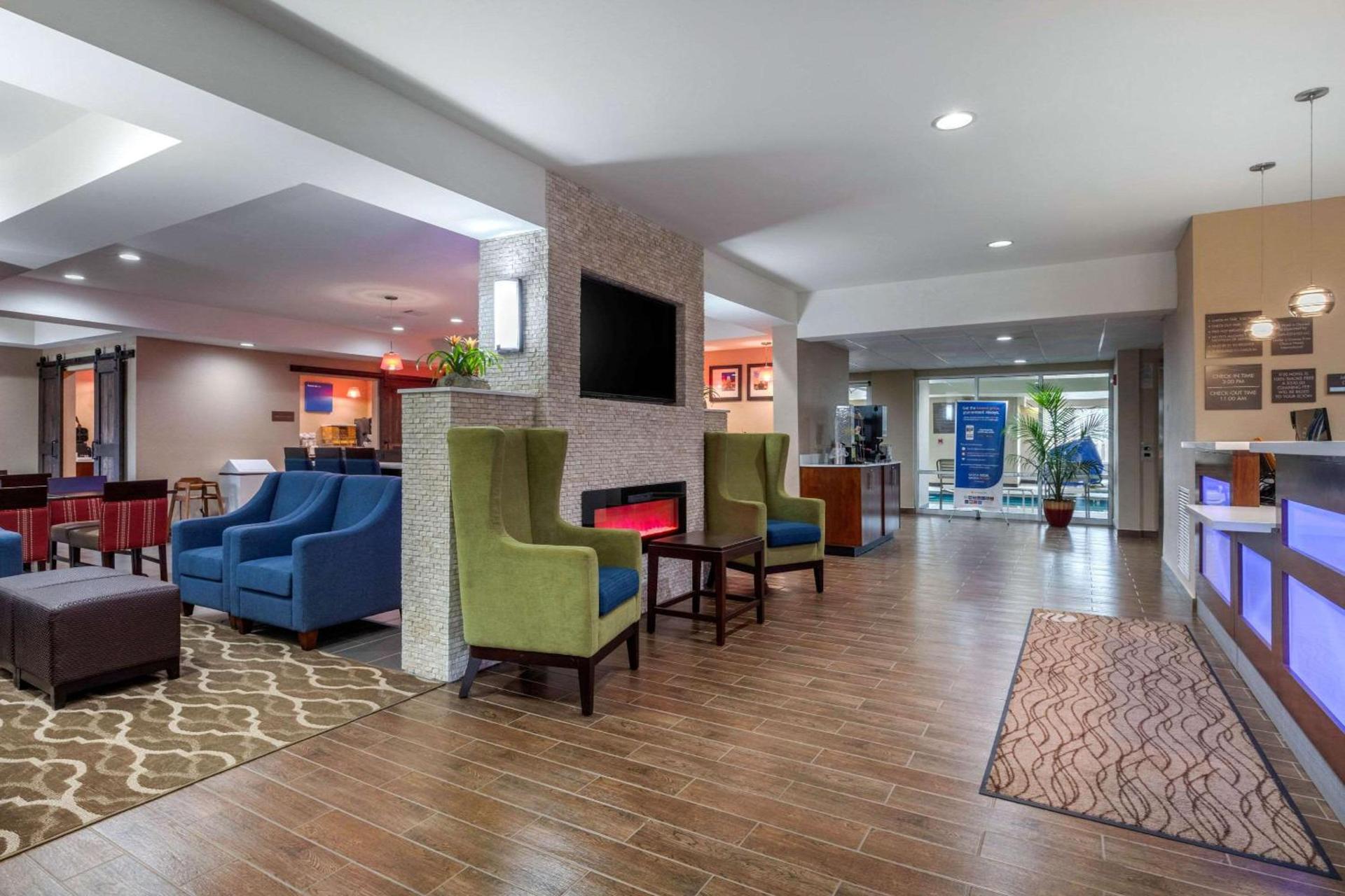 Comfort Inn & Suites Montgomery East Carmichael Rd photo 6