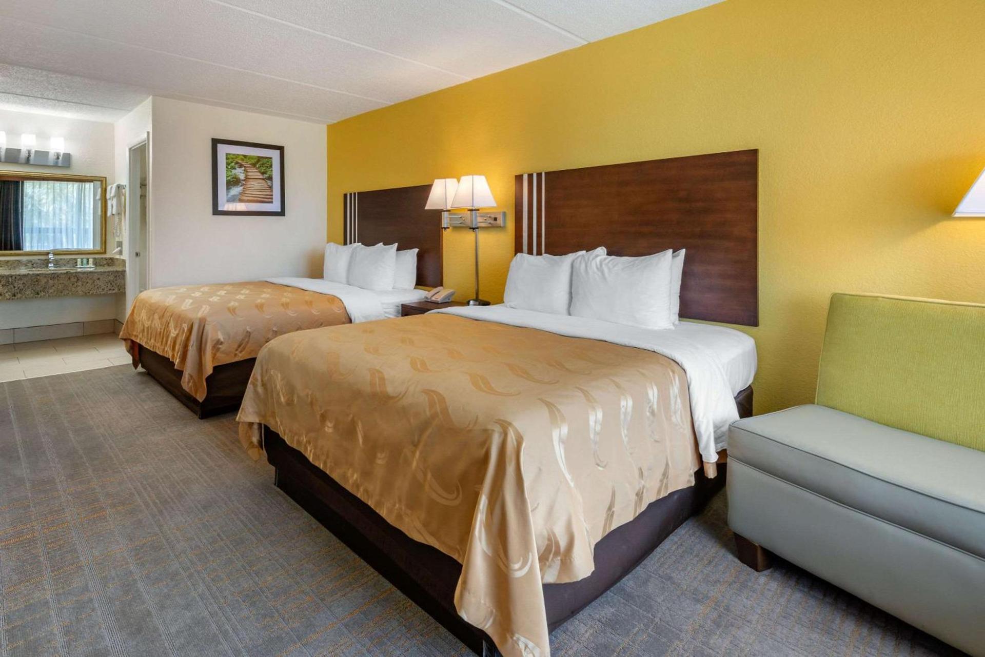 Quality Inn and Suites Palatka Riverfront photo 18