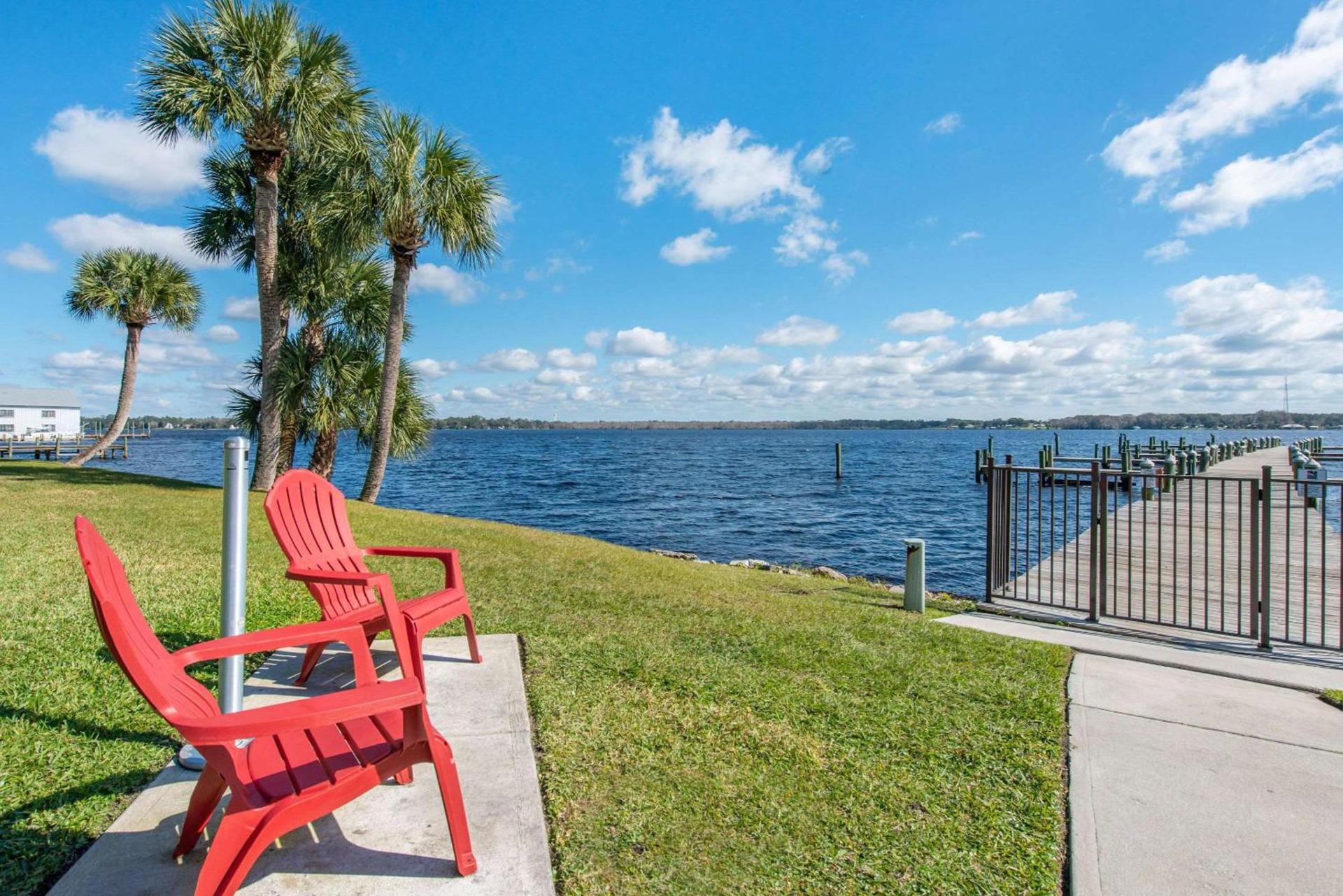 Quality Inn and Suites Palatka Riverfront photo 31
