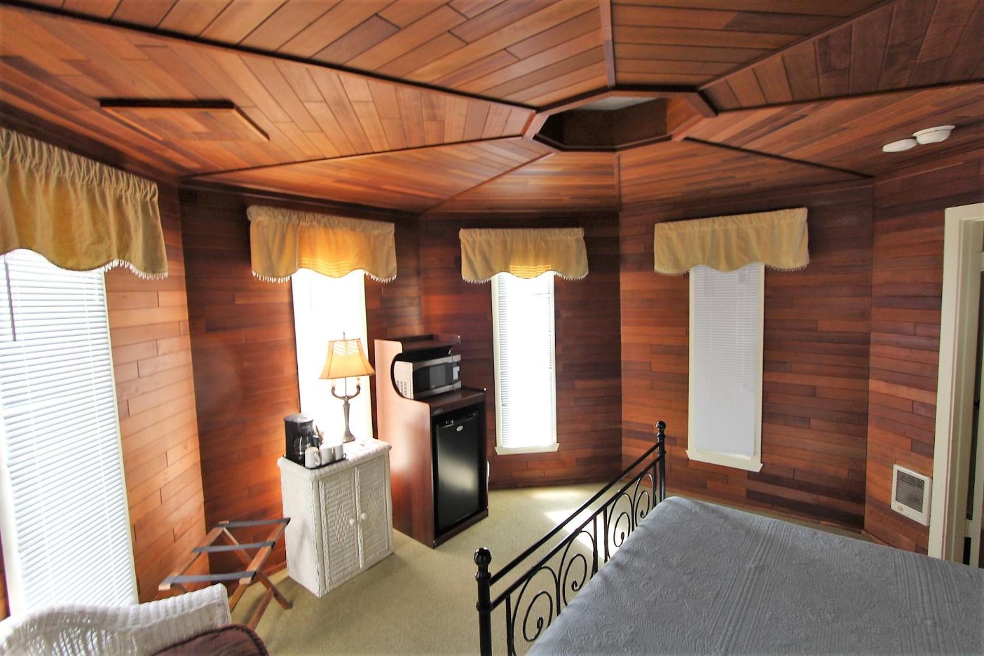 Alexander's Lodge photo 21