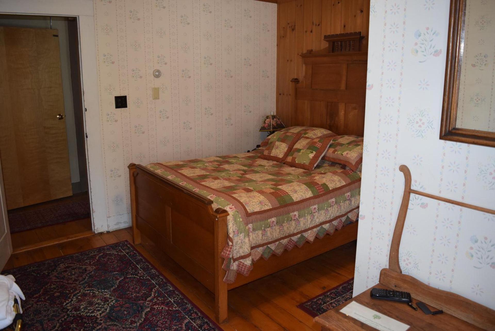 Black Lantern Inn photo 15