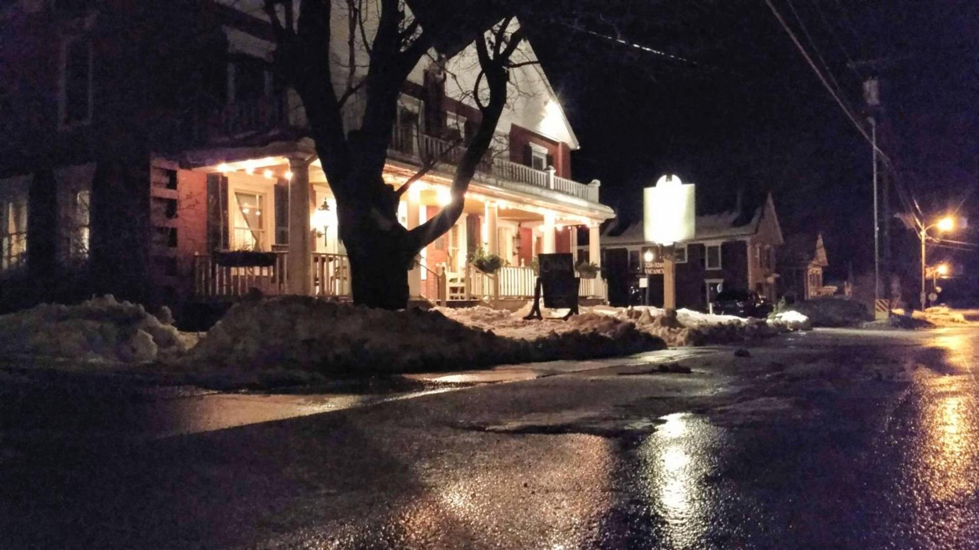 Black Lantern Inn photo 5