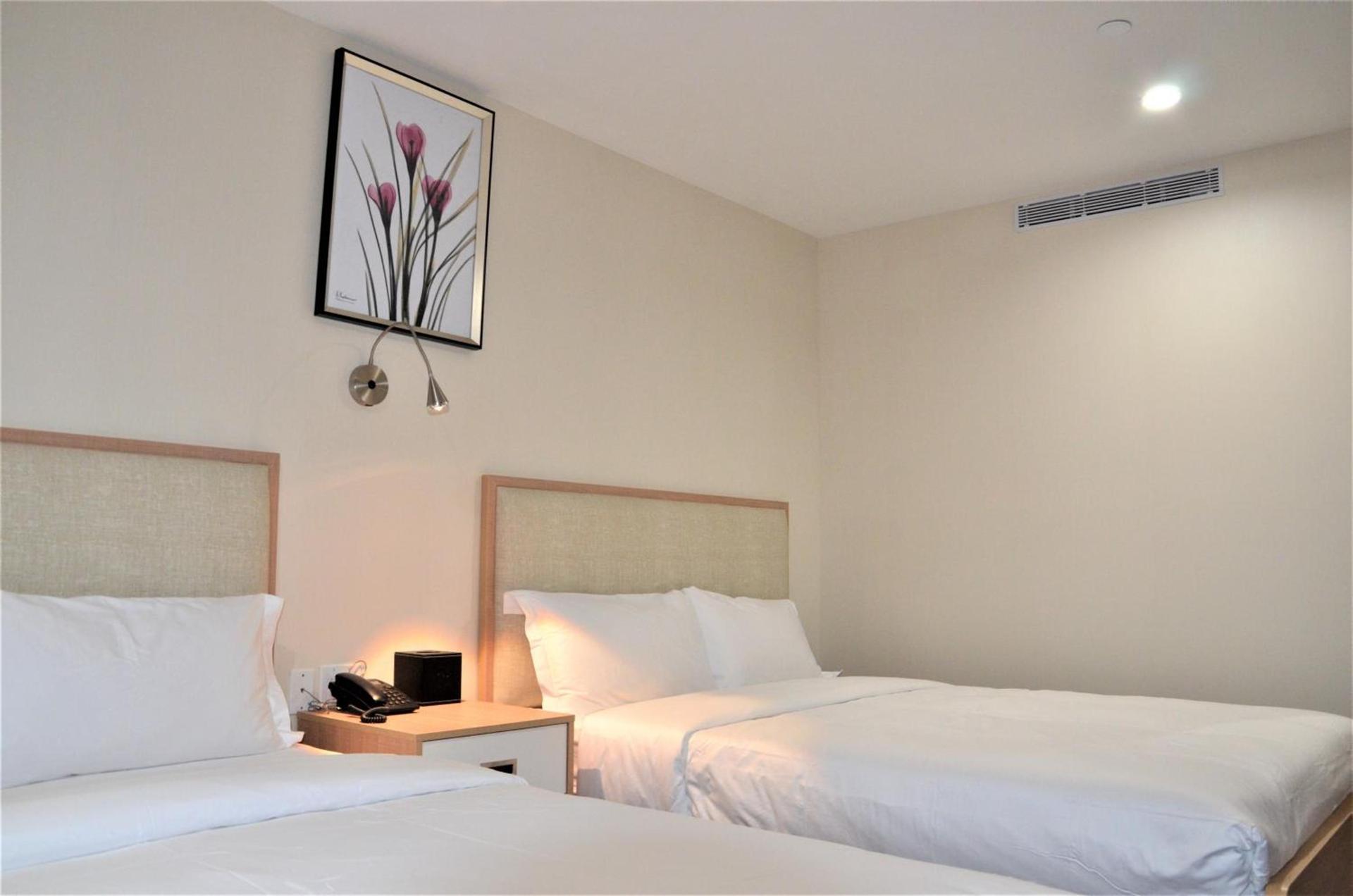 LIC Plaza Hotel photo 11