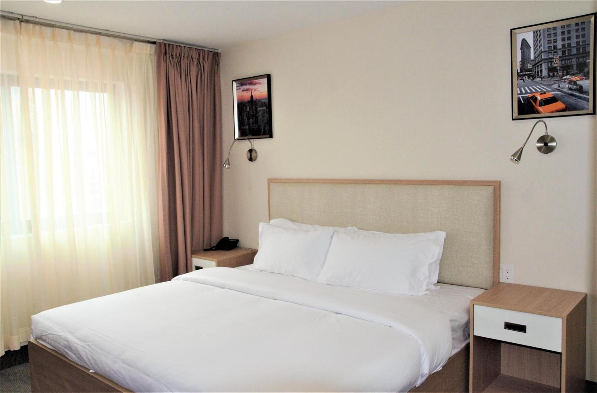 LIC Plaza Hotel photo 7