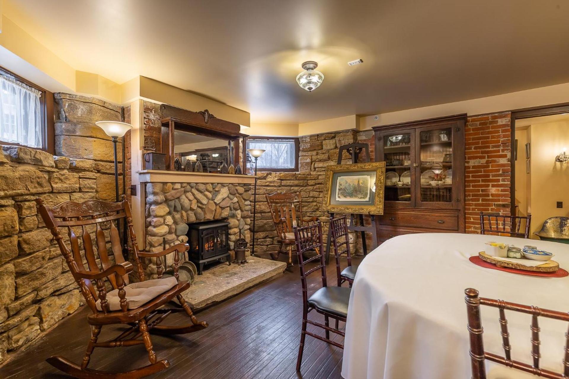 Steele Mansion Inn & Gathering Hub photo 21