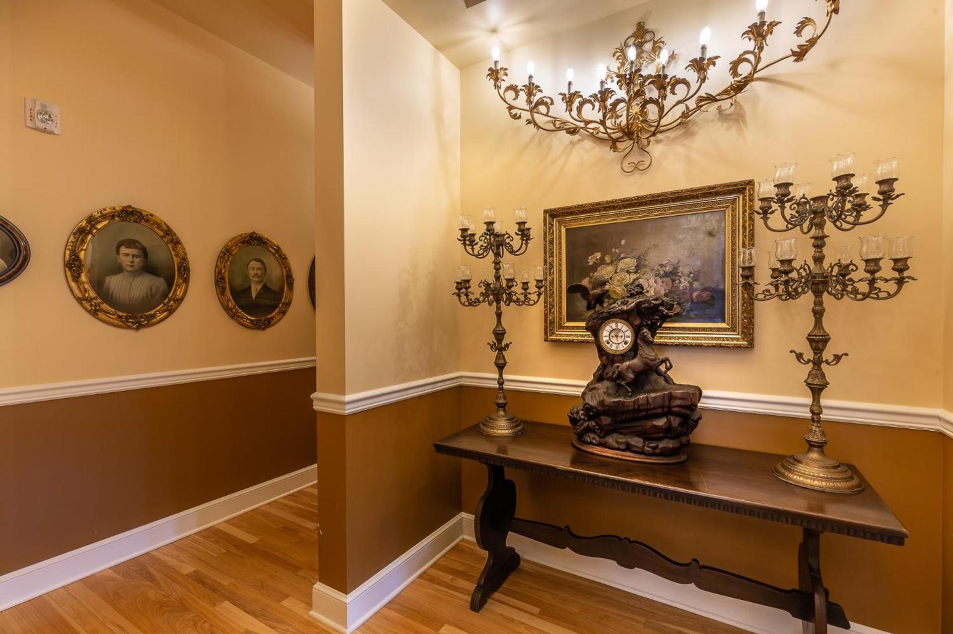 Steele Mansion Inn & Gathering Hub photo 14