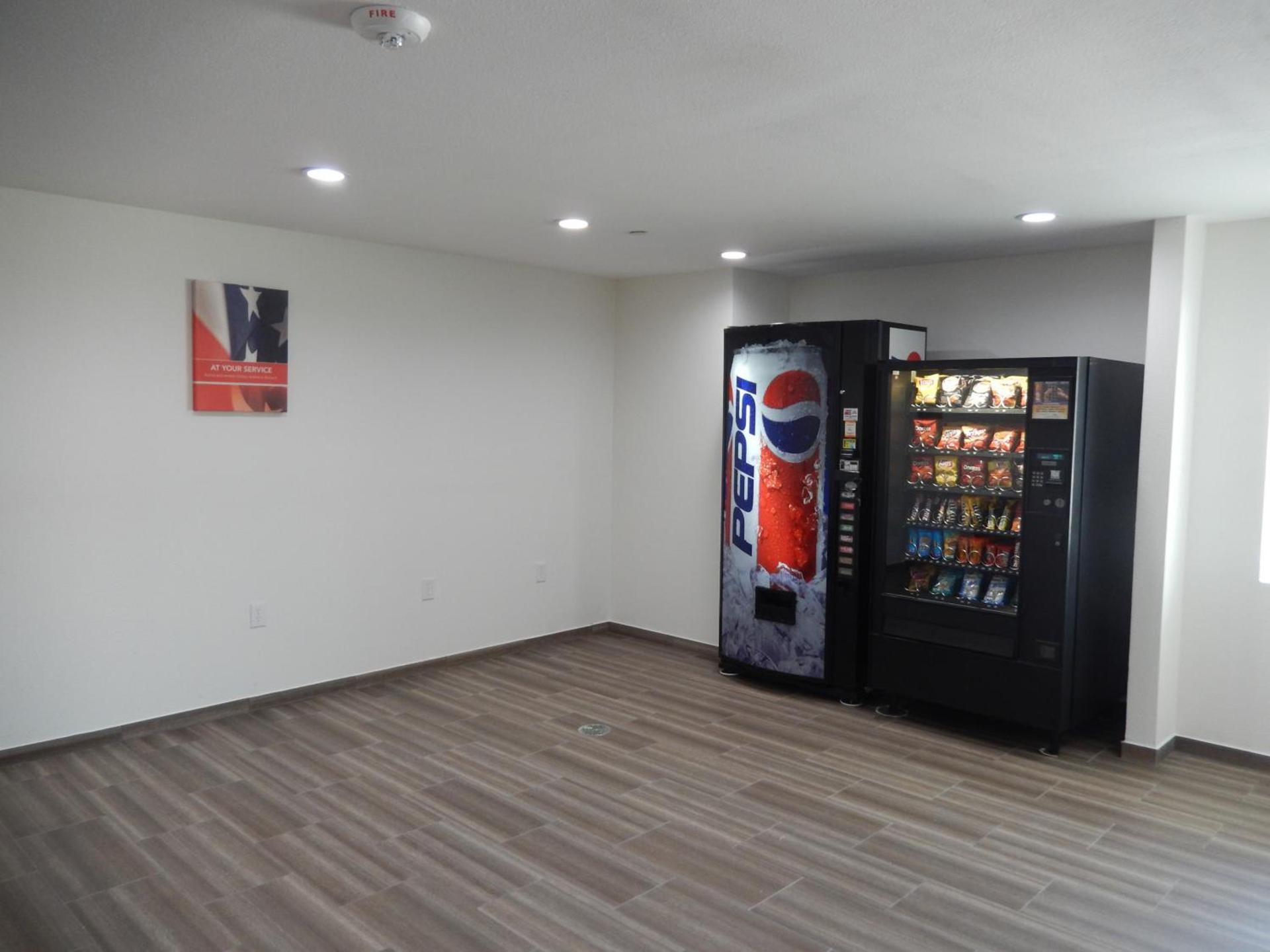 Motel 6-Houston, TX - Downtown North photo 31