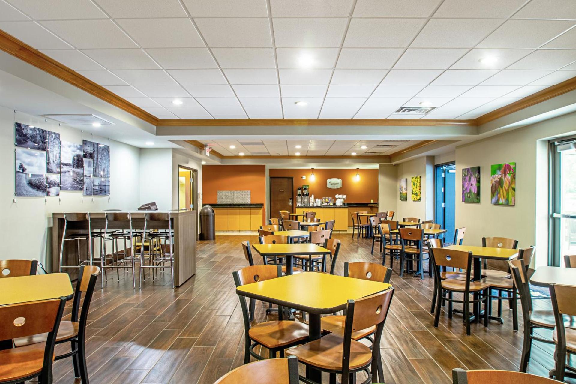 MainStay Suites Madison - Monona photo 24